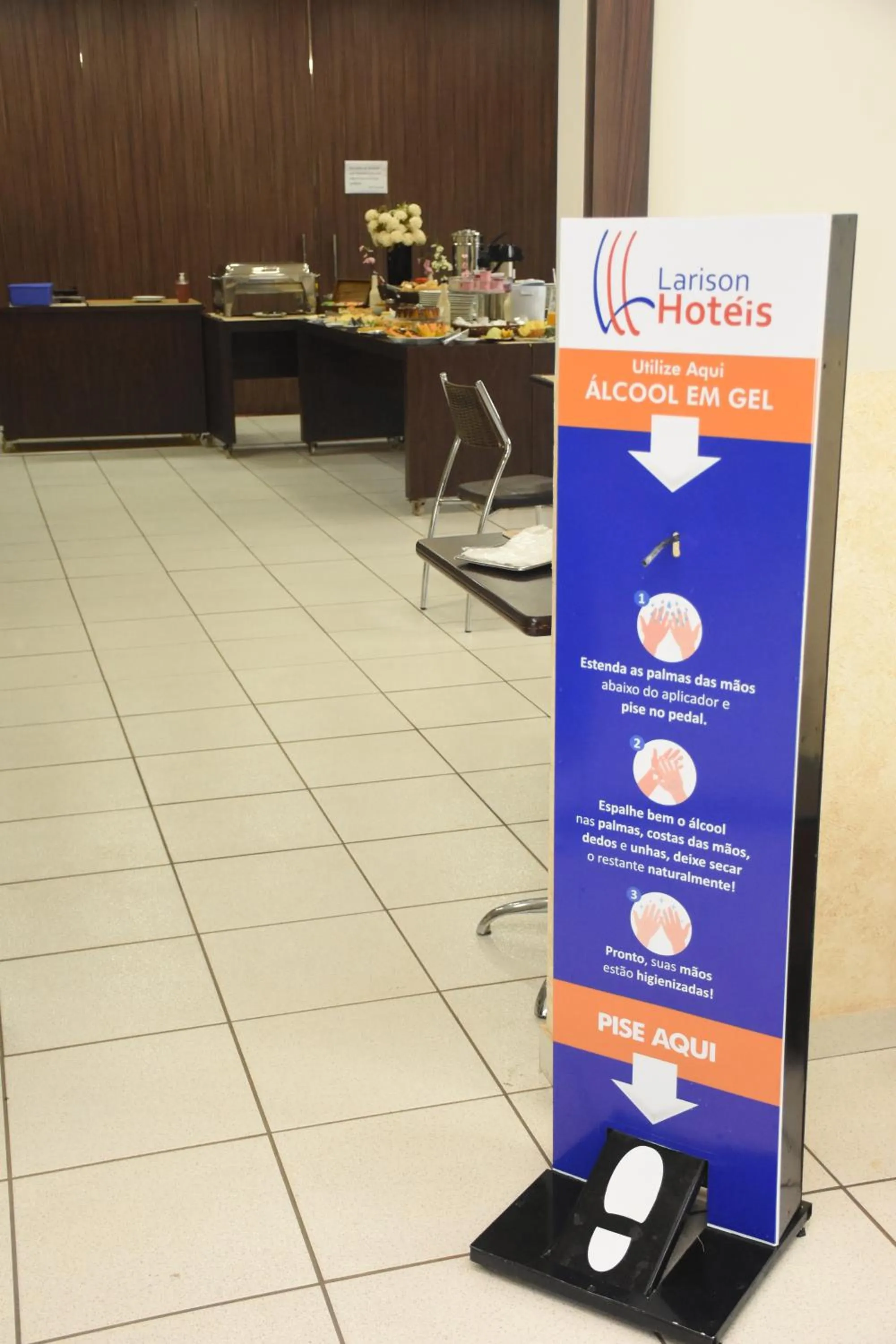 Logo/Certificate/Sign in Larison Ji-Paraná by - Easy Hotéis