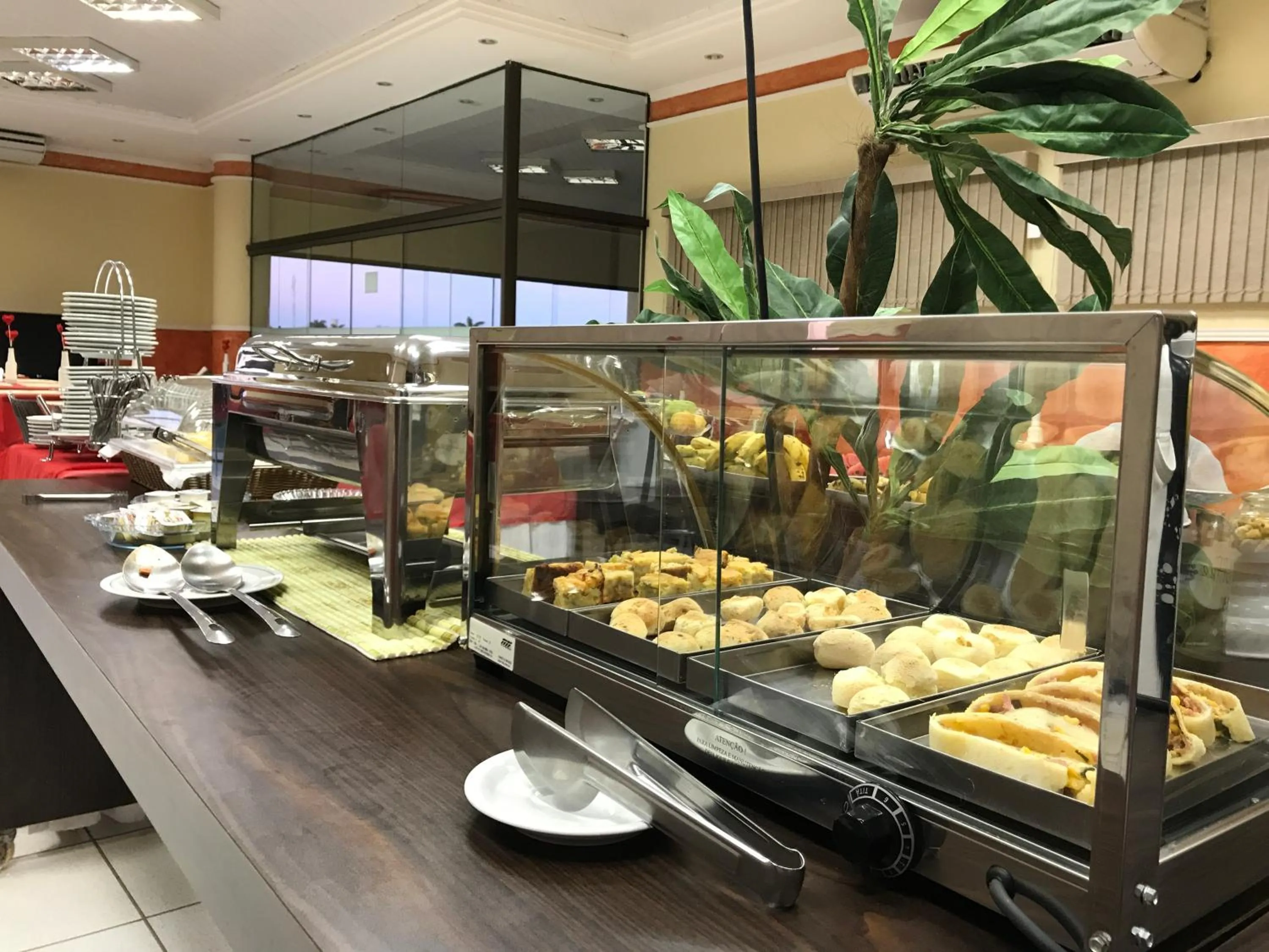 Restaurant/places to eat in Larison Ji-Paraná by - Easy Hotéis