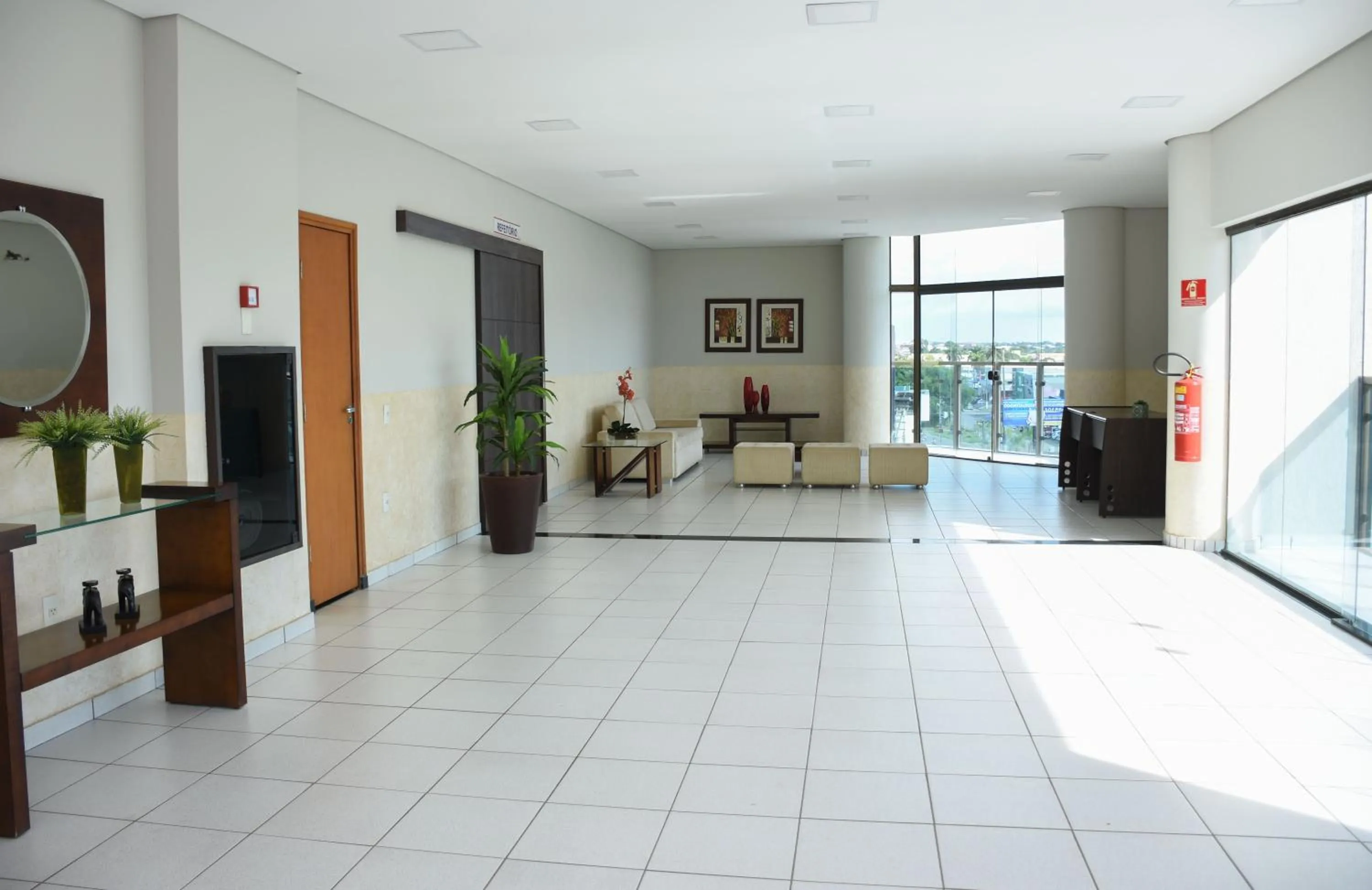 Lobby or reception in Larison Ji-Paraná by - Easy Hotéis