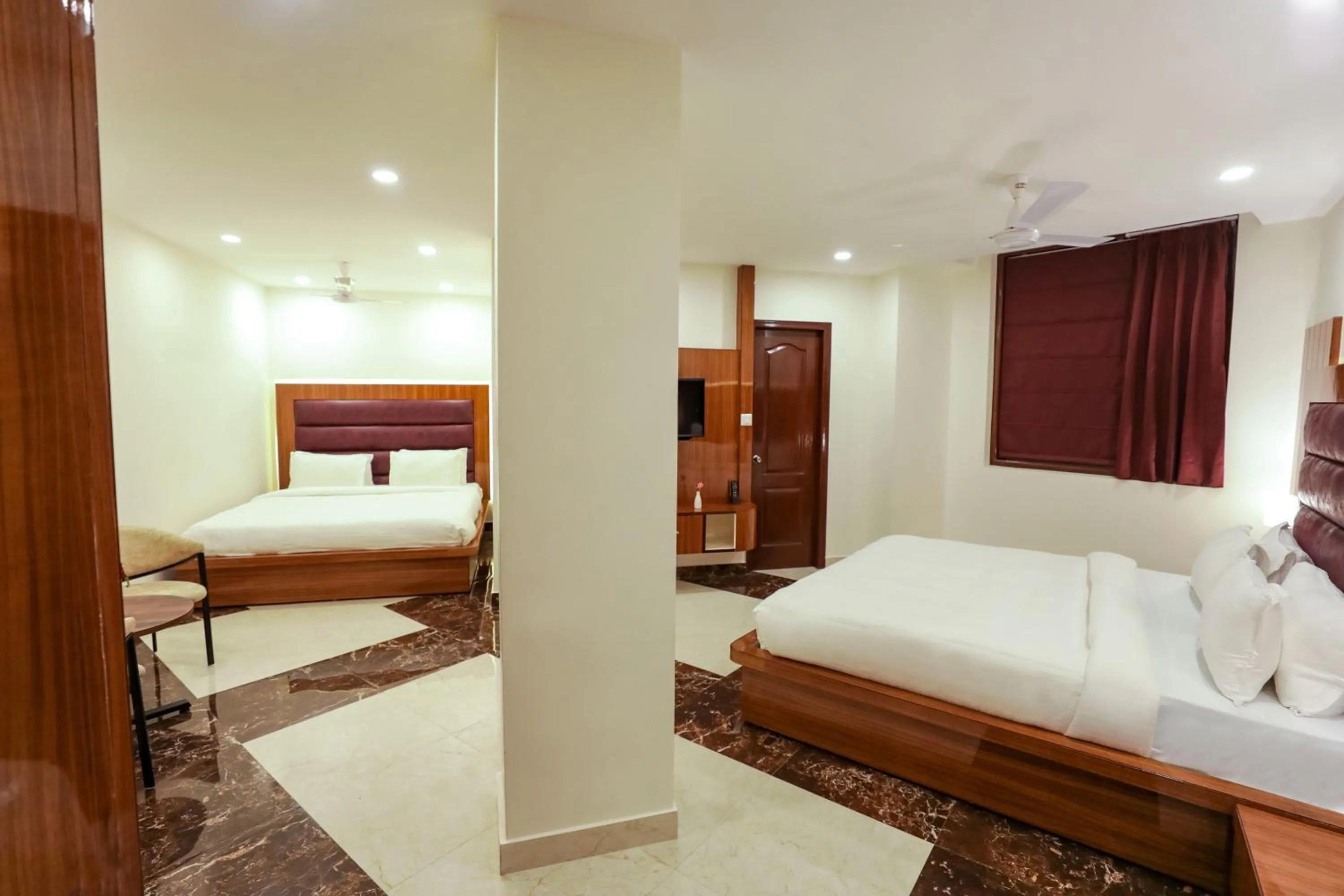 Photo of the whole room, Bed in Regenta Resort Madhuganga Ukhimath
