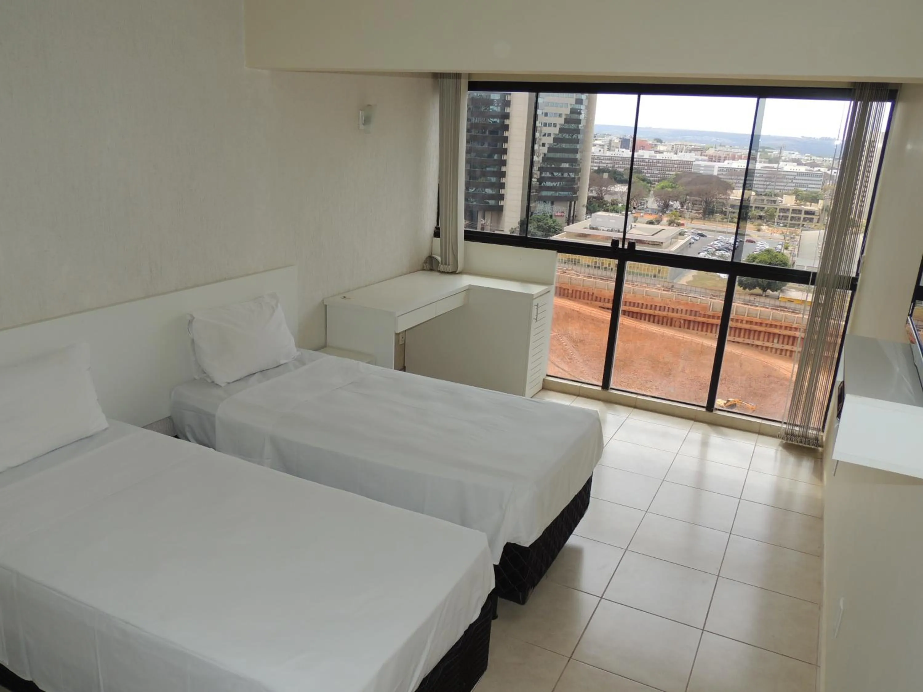 Photo of the whole room, Bed in Brasilia Apart Hotéis