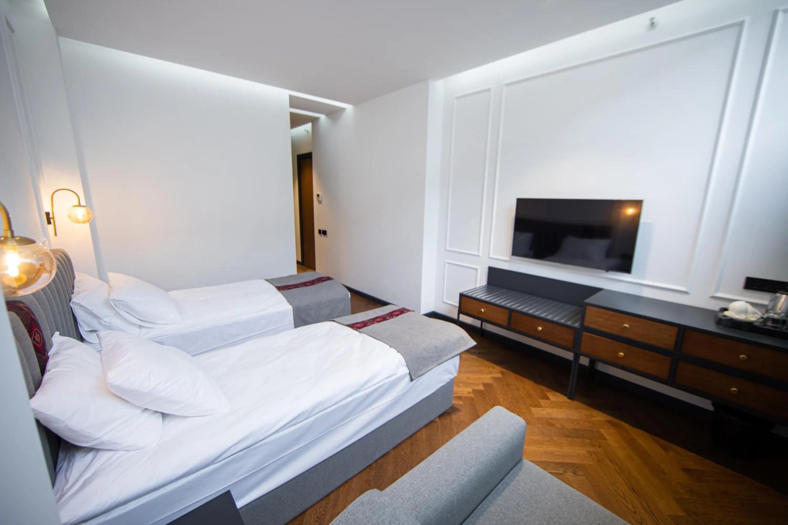 Photo of the whole room, Bed in Molokan Inn Hotel