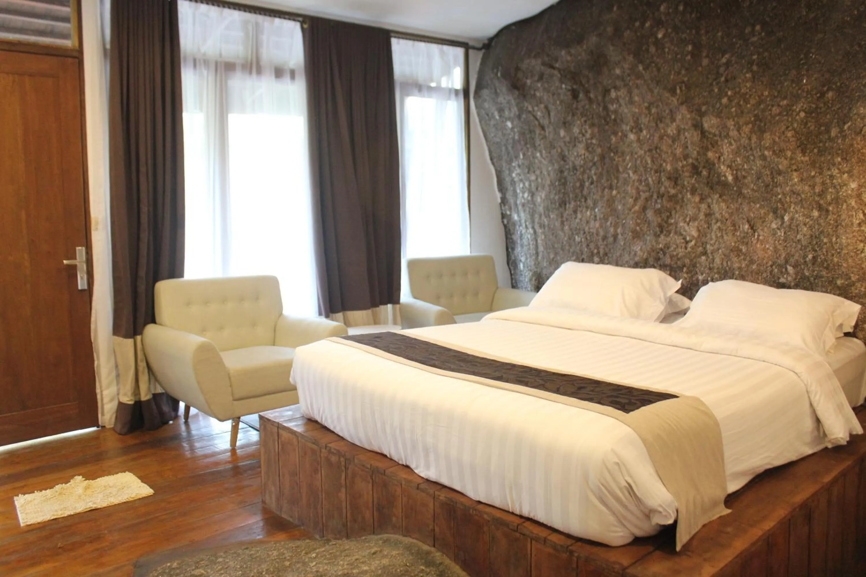 Bed in Natuna Dive Resort