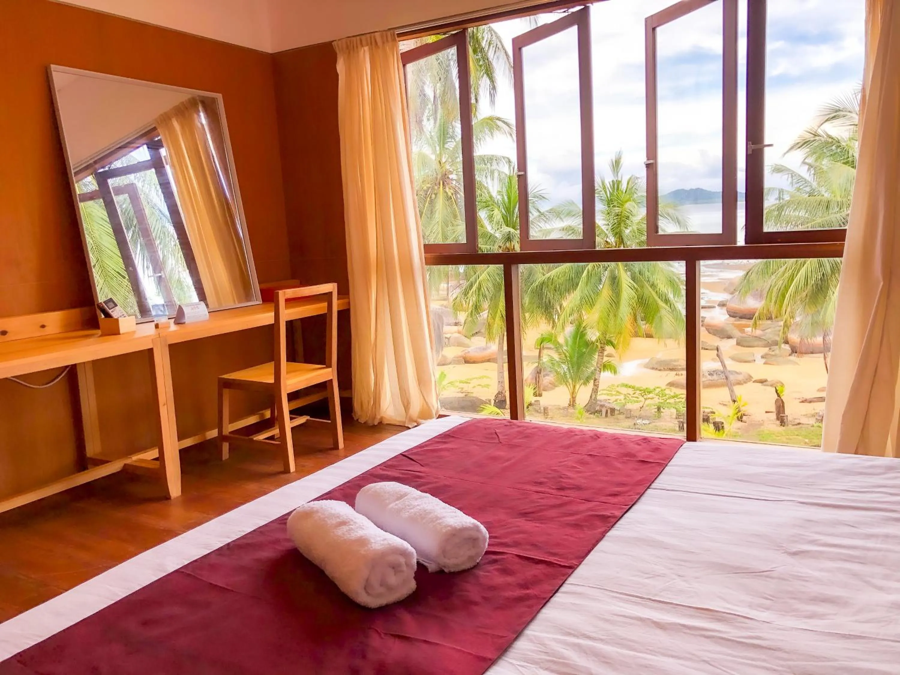 Bed in Natuna Dive Resort