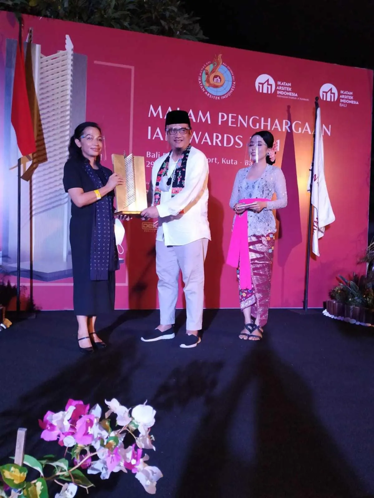 People in Natuna Dive Resort