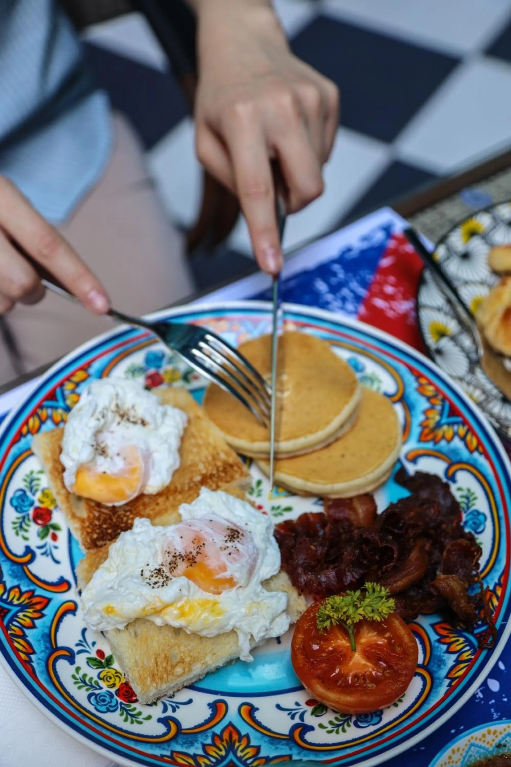 Restaurant/places to eat in The Quba Boutique Hotel Pattaya