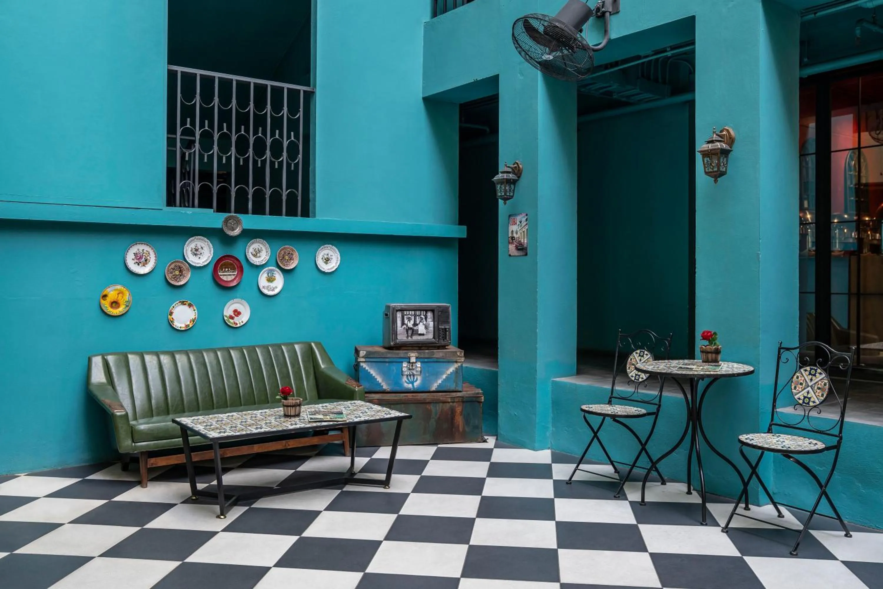 Lounge or bar in The Quba Boutique Hotel Pattaya