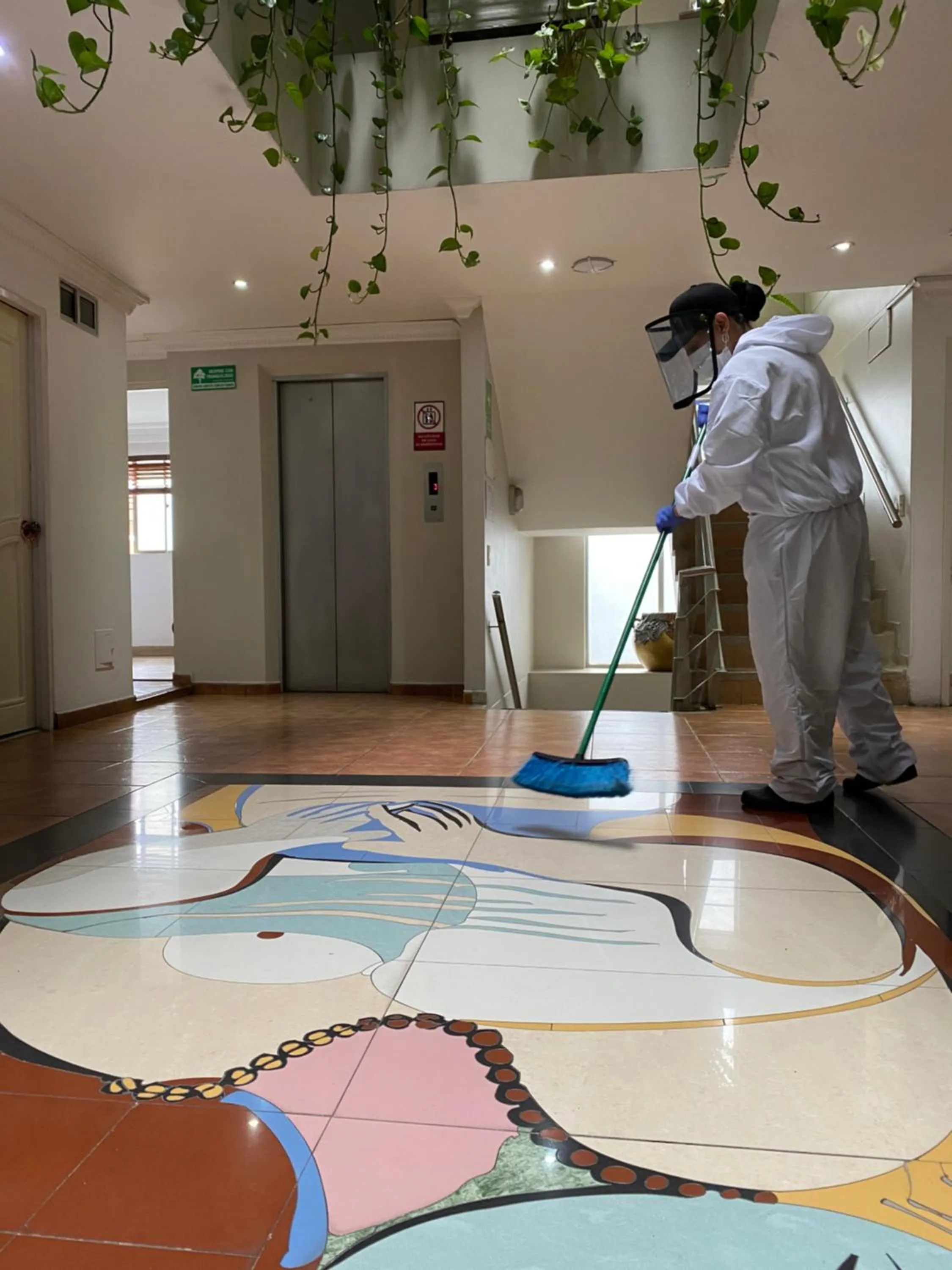 Area and facilities in Hotel Picasso Inn