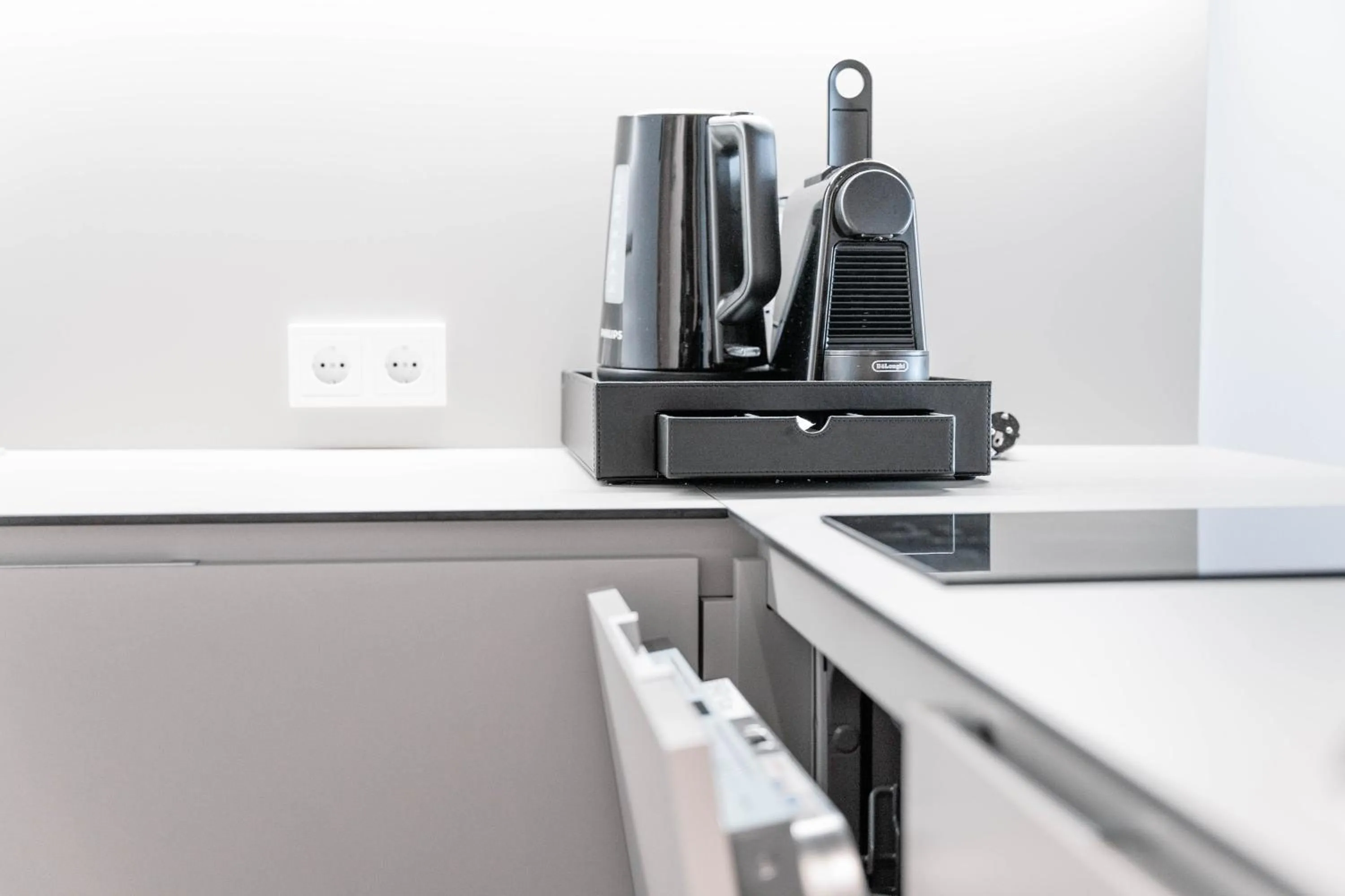 Kitchen or kitchenette in Blackhome Wien I contactless check-in