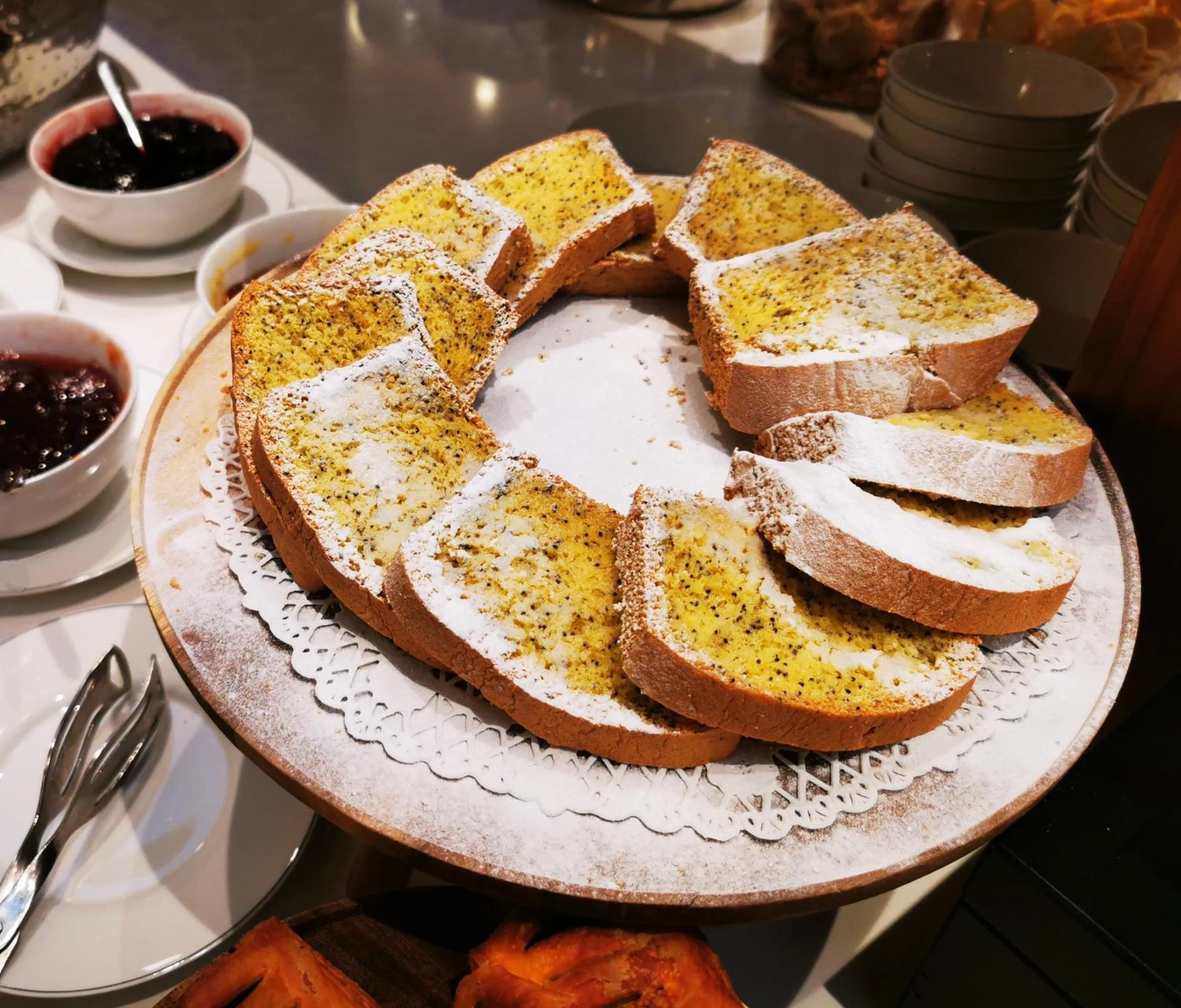 Breakfast in EST Grand Hotel Savoy