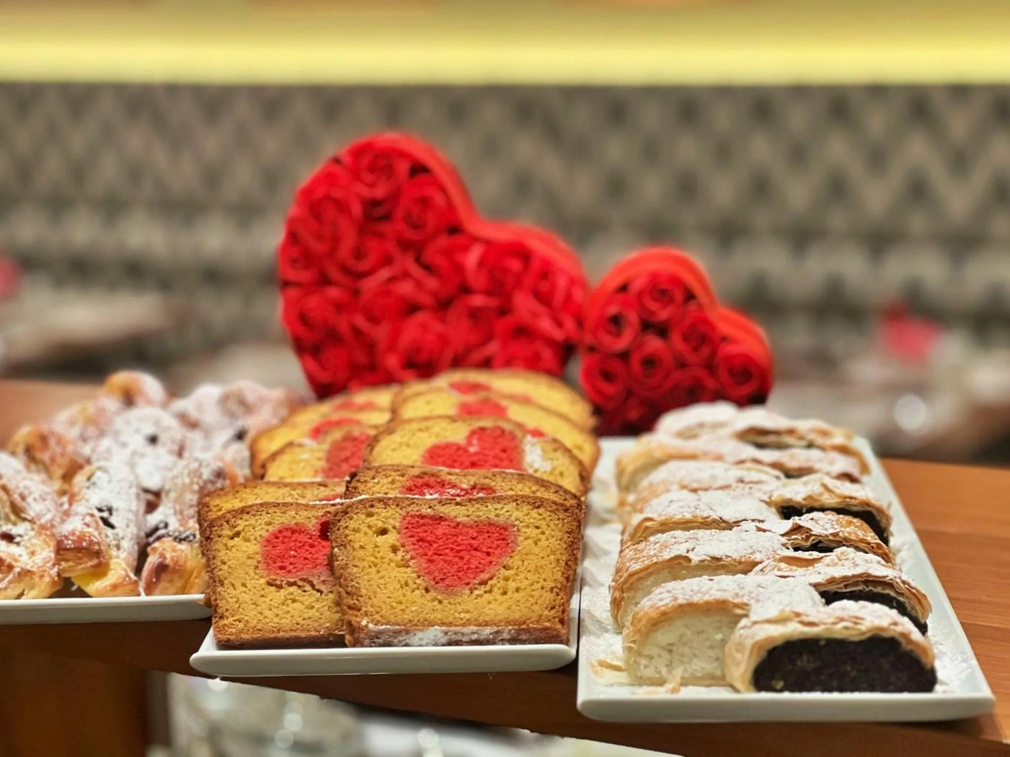 Food in EST Grand Hotel Savoy