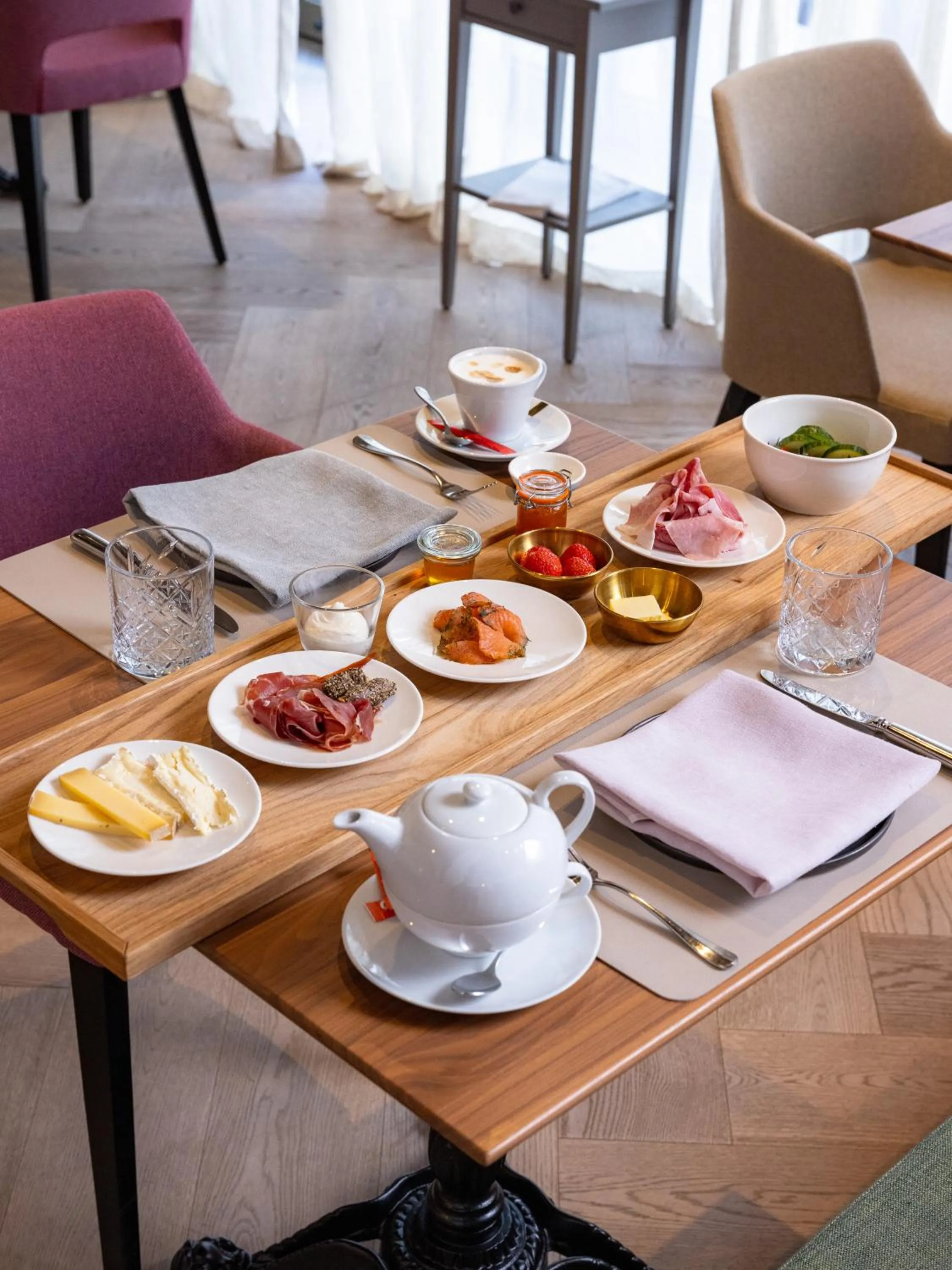 Breakfast in Boutiquehotel Zum Goldenen Hirschen