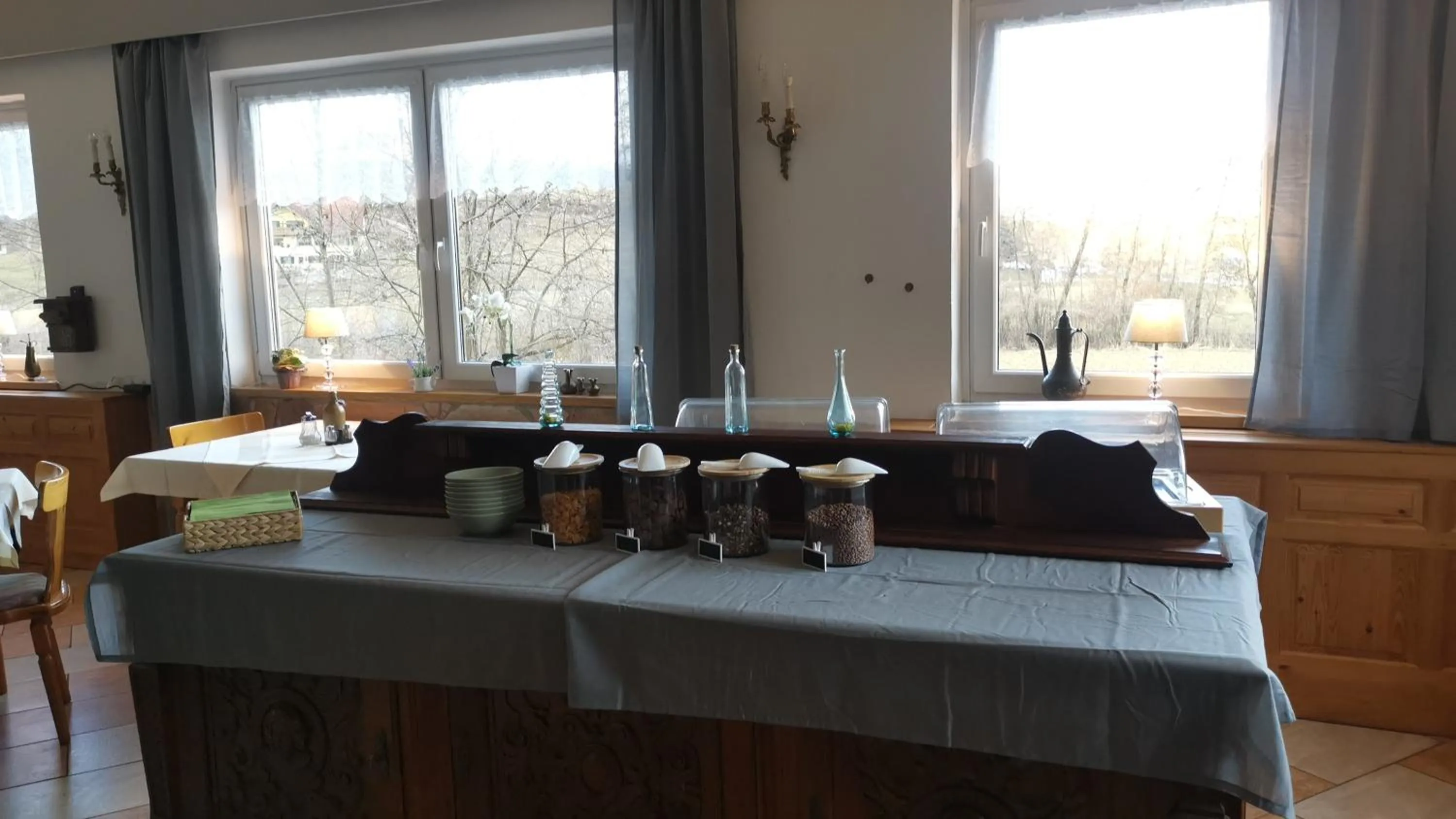 Breakfast in Pension Arkadenhof