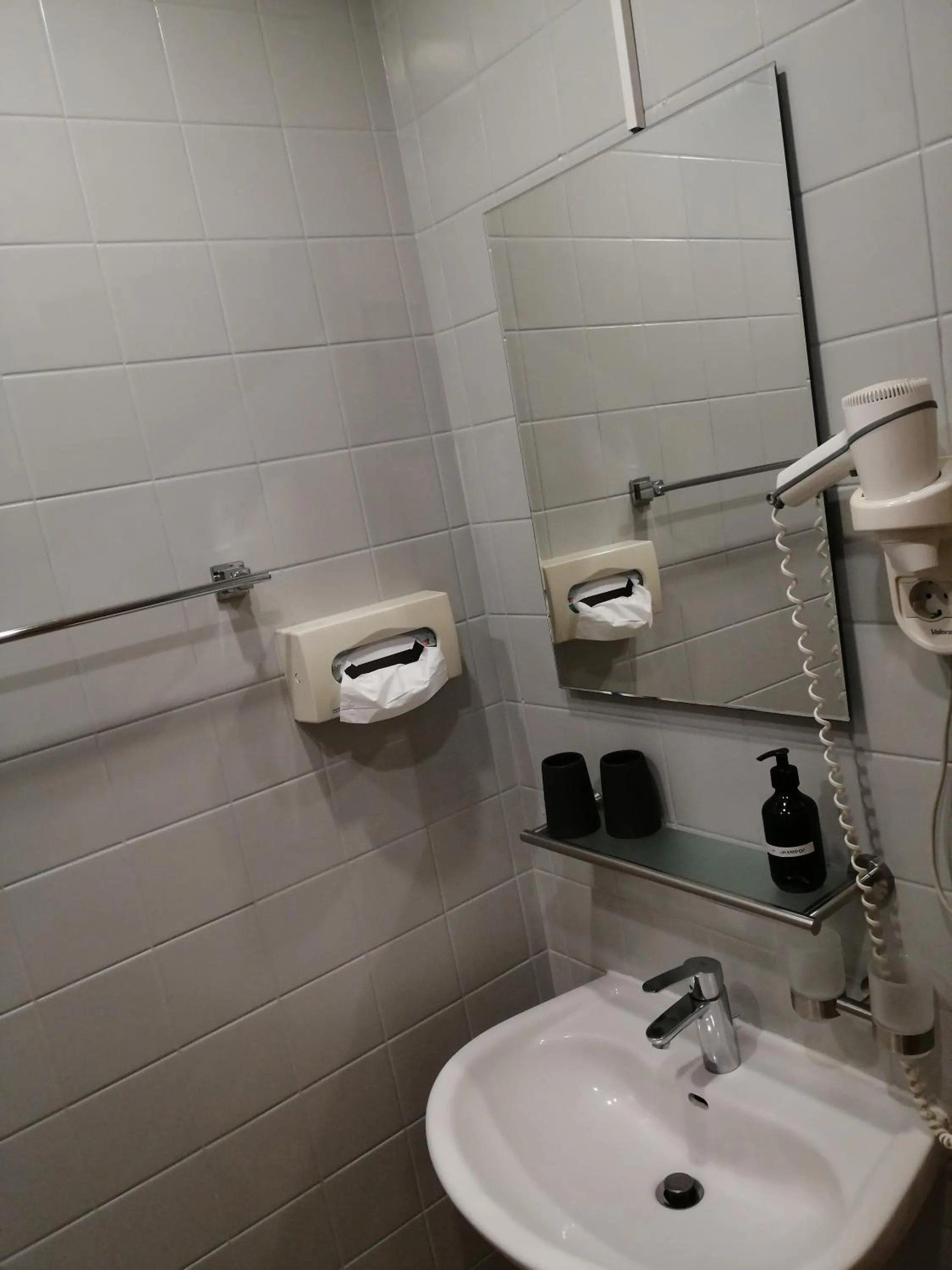 Bathroom in Pension Arkadenhof