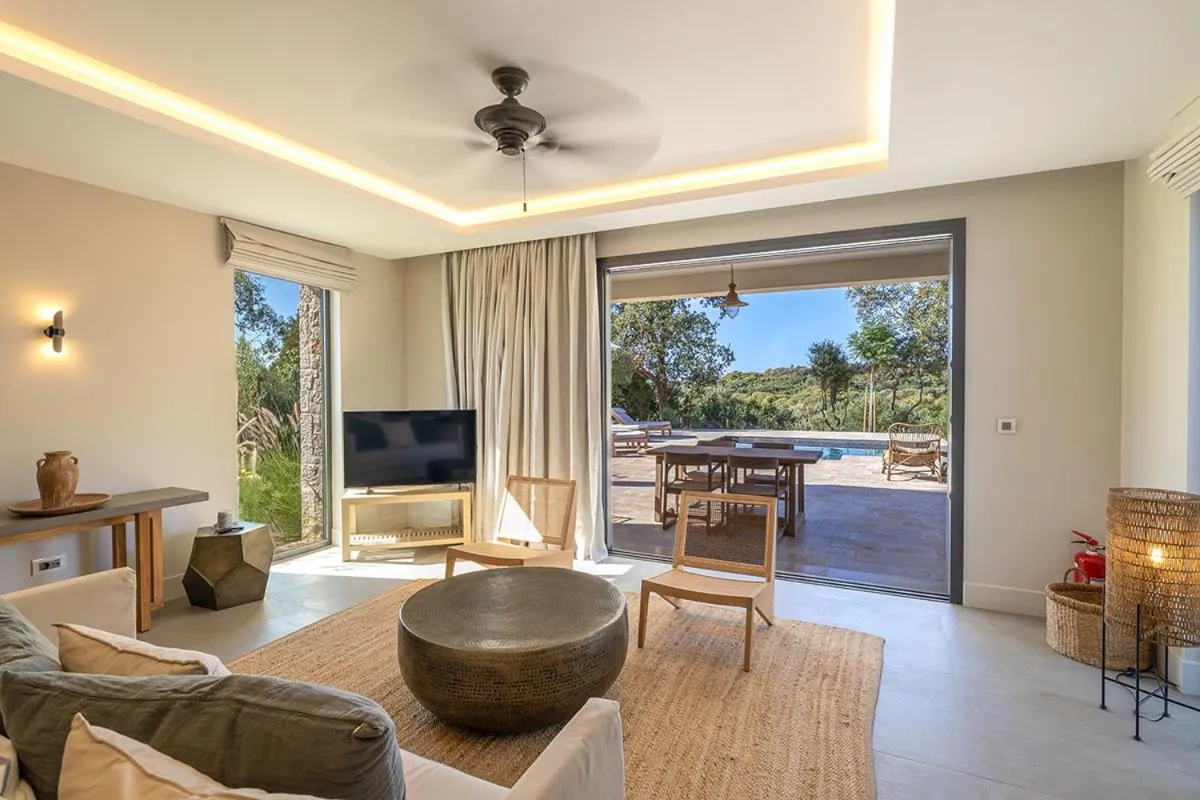 Living room in Eliamos Villas Hotel & Spa