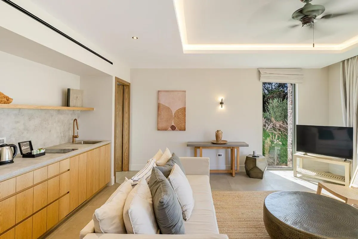Living room in Eliamos Villas Hotel & Spa