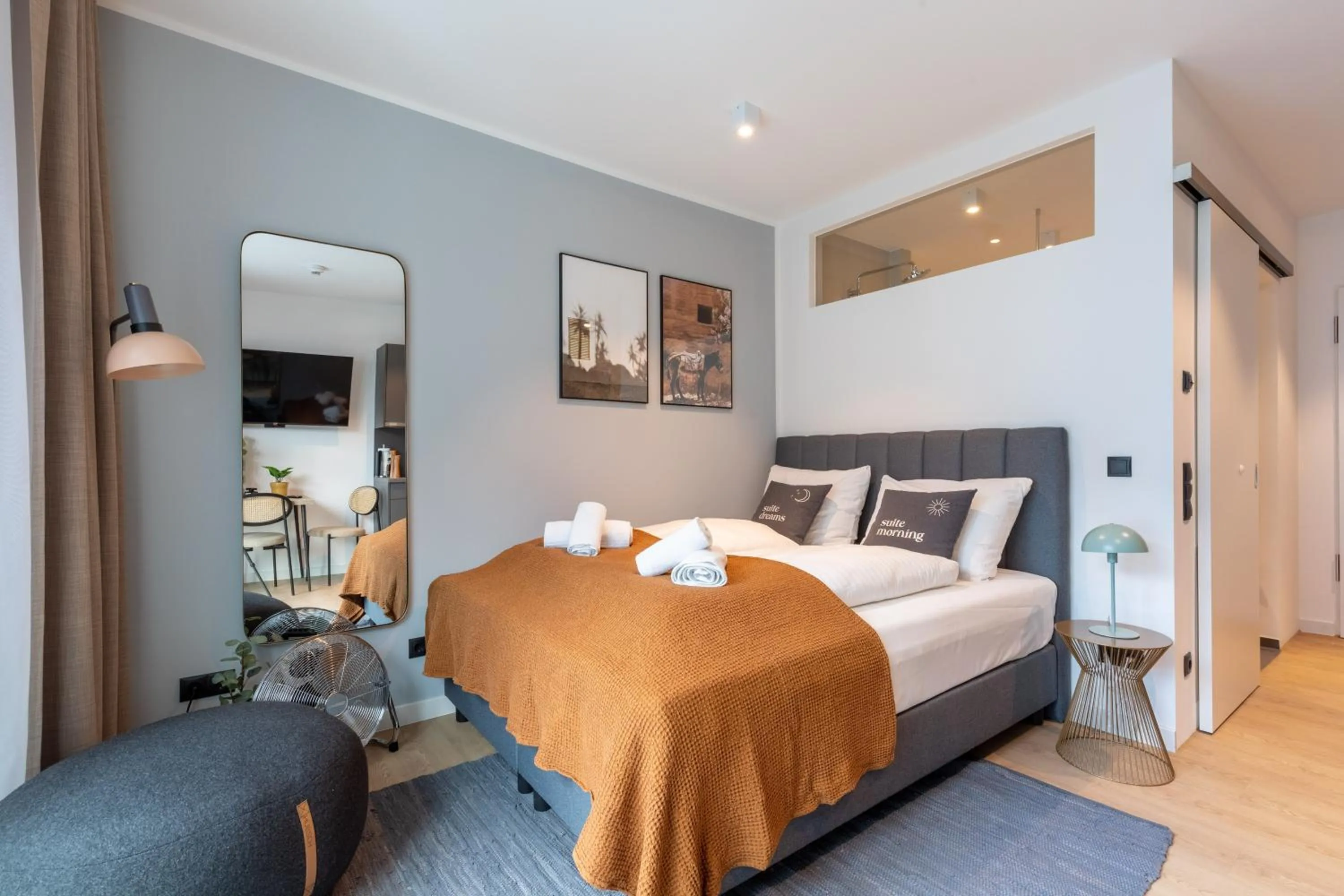 Bed in Limehome Münster Von-Steuben-Str - Digital Access