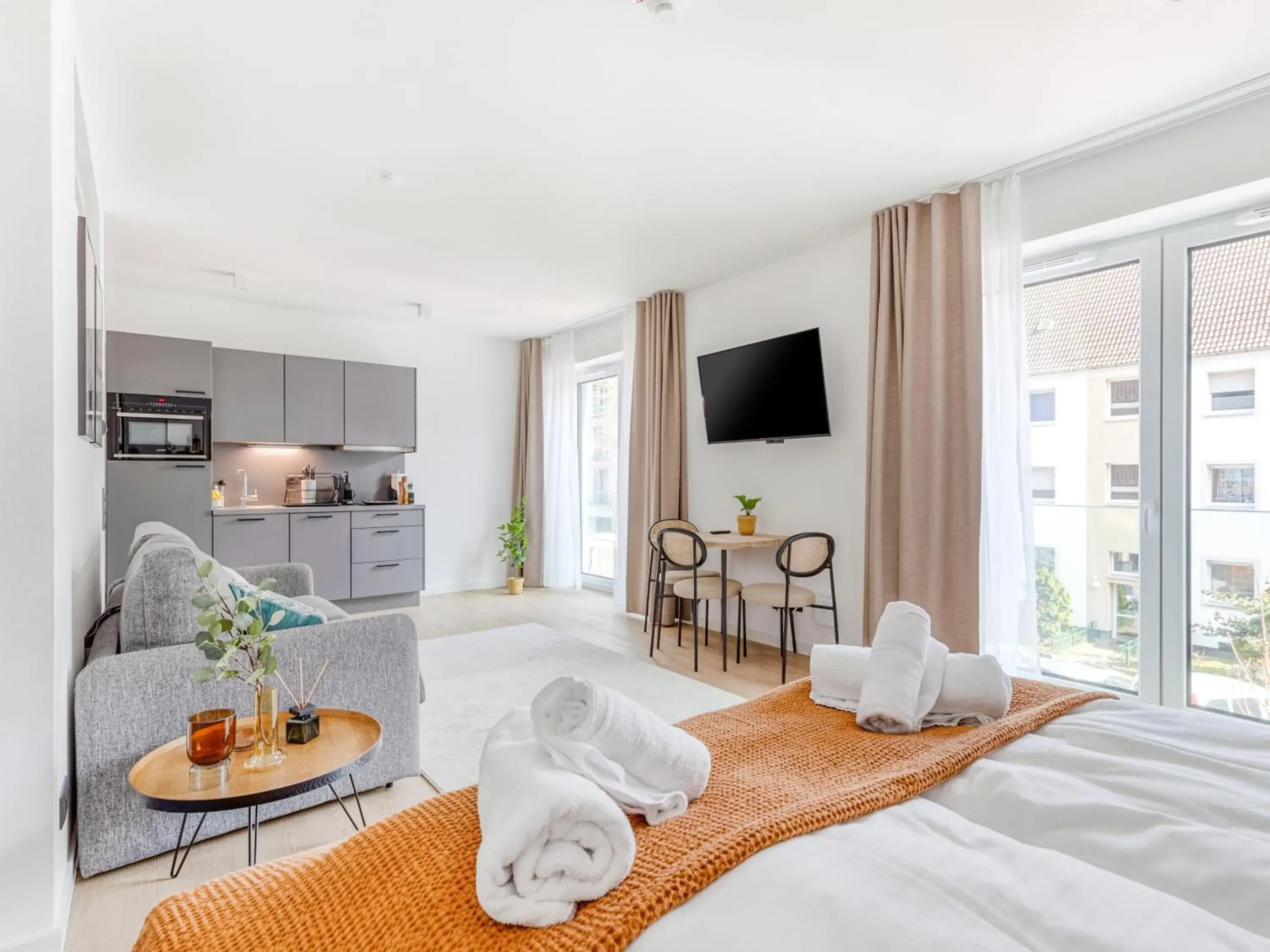 Suite XL with Sofa Bed in Limehome Münster Von-Steuben-Str - Digital Access Suite XL with Sofa Bed in Limehome Münster Von-Steuben-Str - Digital Access