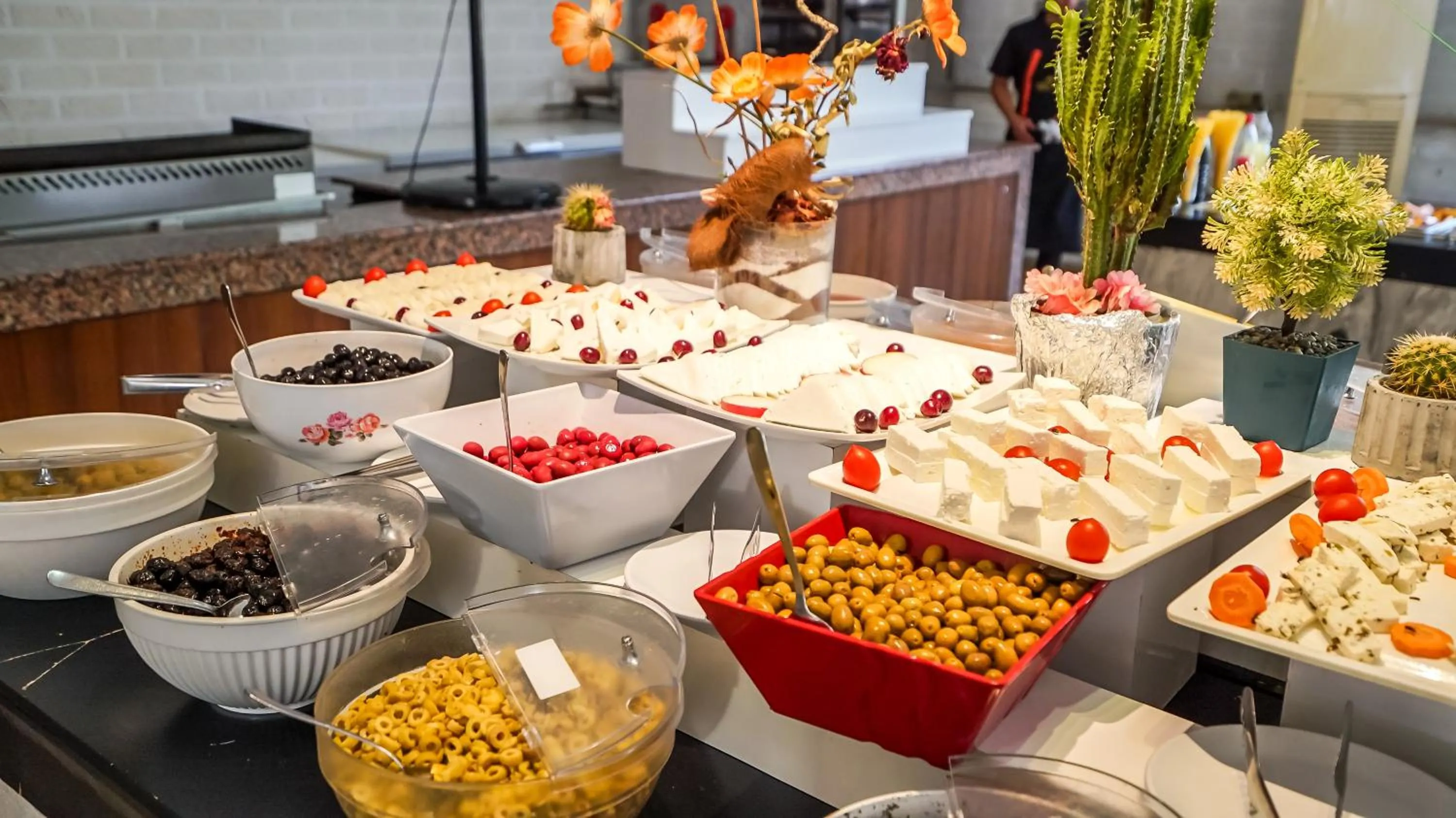 Breakfast in CASTLE PARK HOTEL