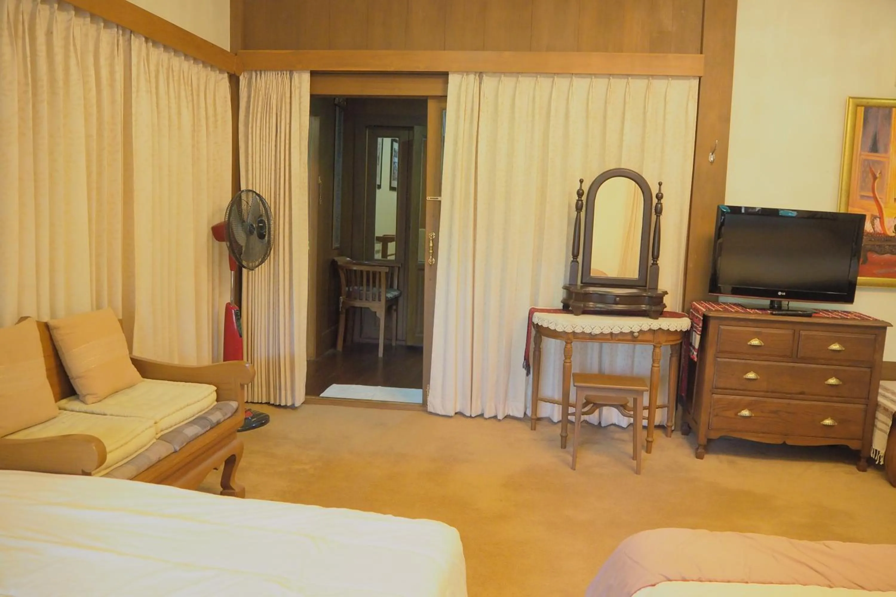 Area and facilities in Khum Khun Wang Resort