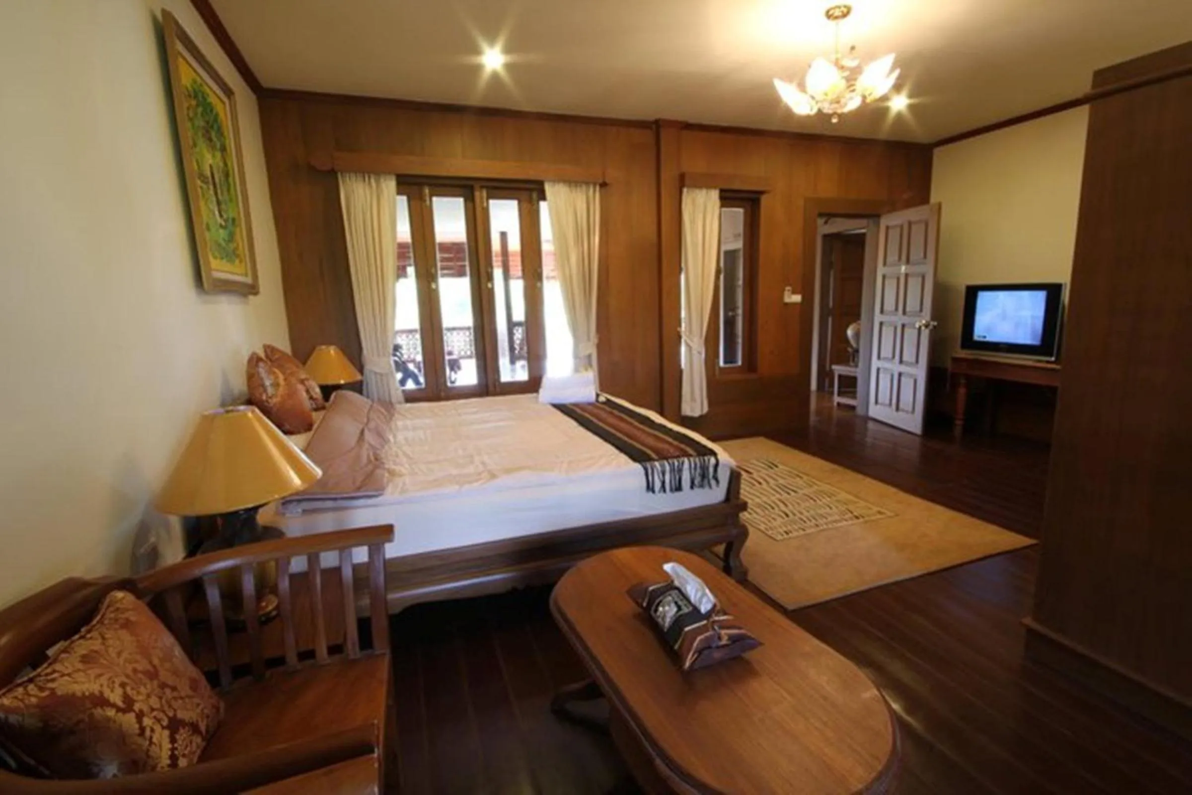 Photo of the whole room, Bed in Khum Khun Wang Resort