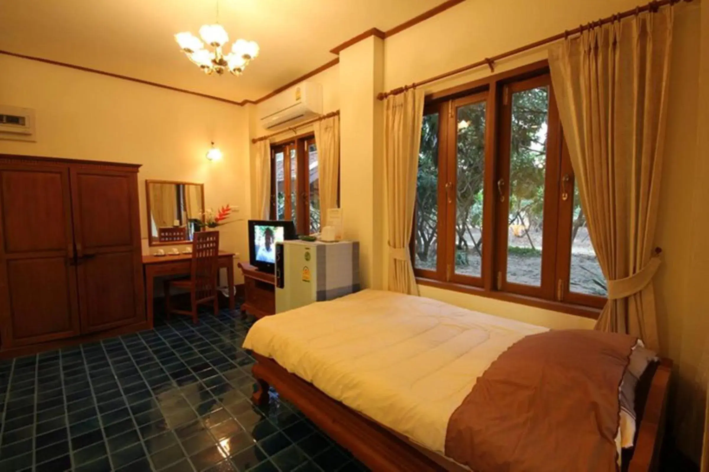 Superior Double or Twin Room in Khum Khun Wang Resort Superior Double or Twin Room in Khum Khun Wang Resort