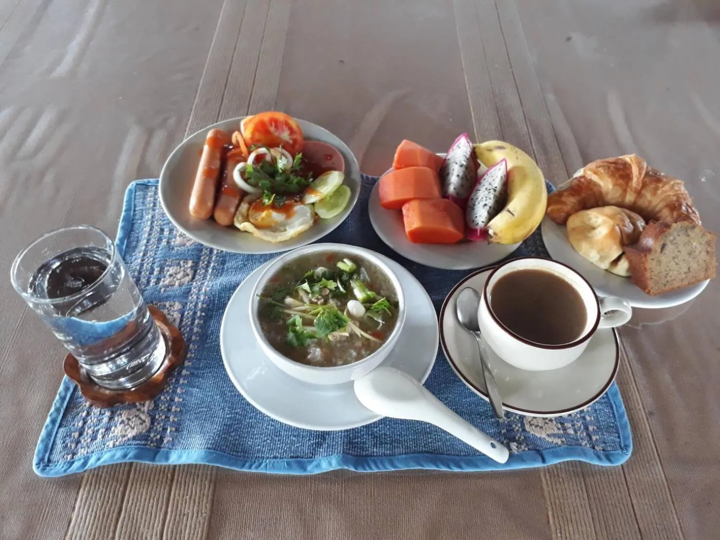 Breakfast in Khum Khun Wang Resort
