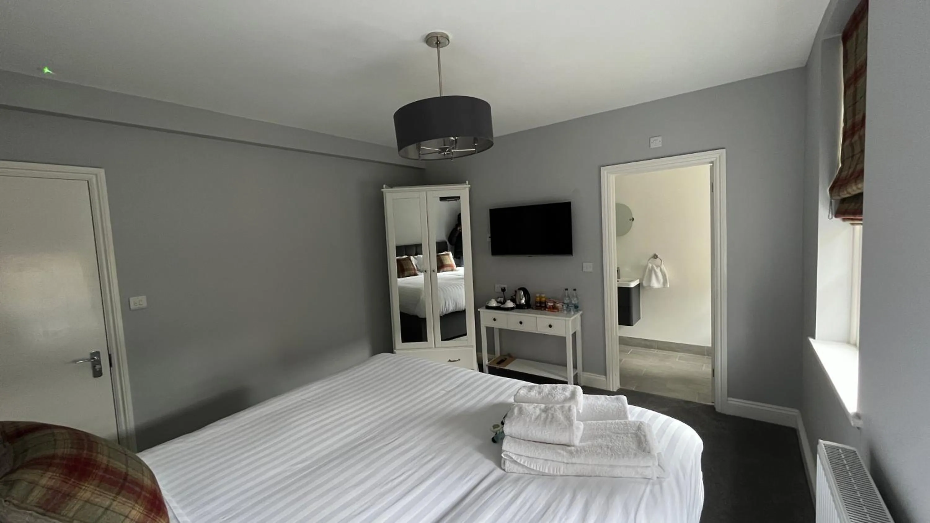 TV and multimedia, Bed in Dockers Inn