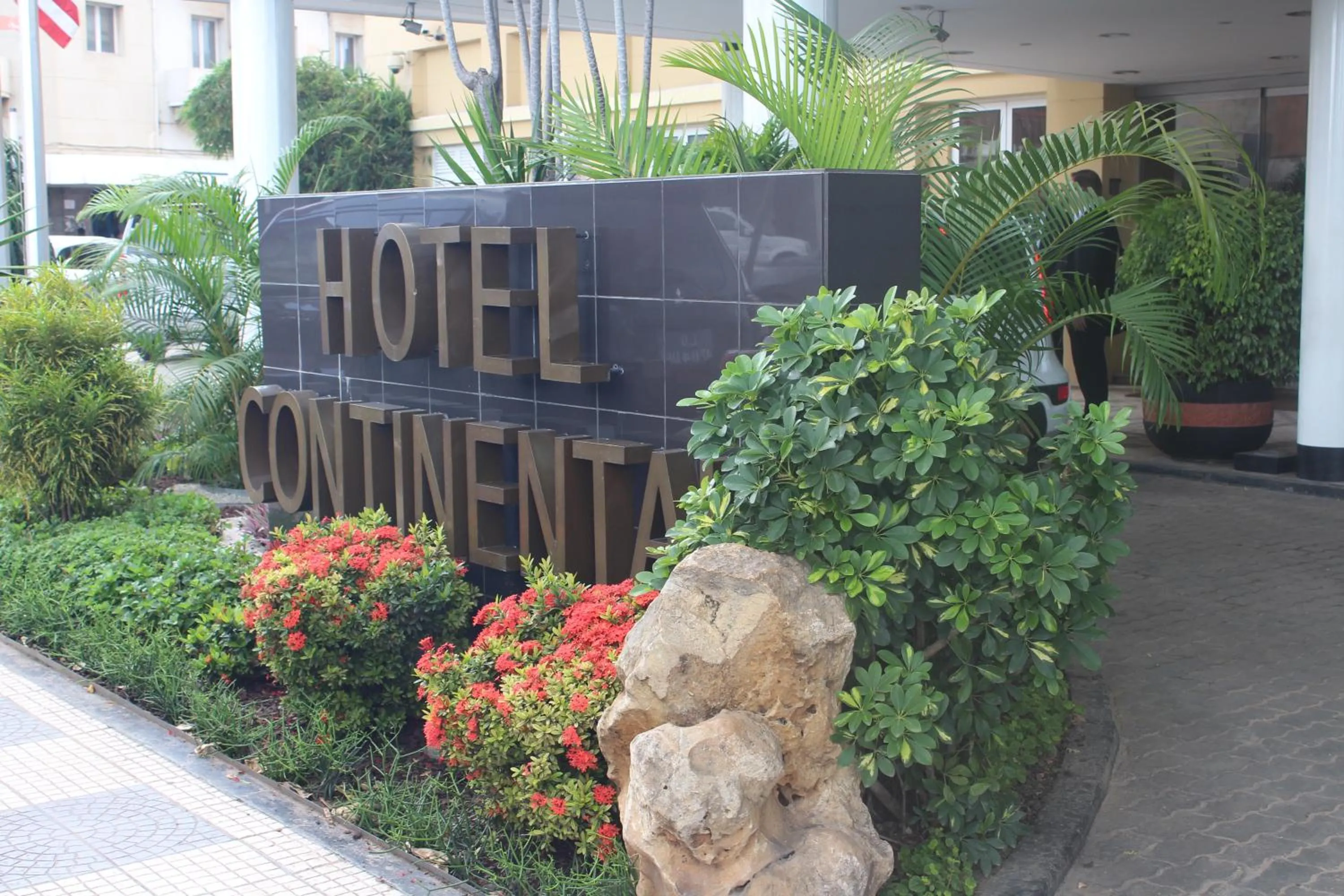 Property logo or sign in Hotel Continental Luanda