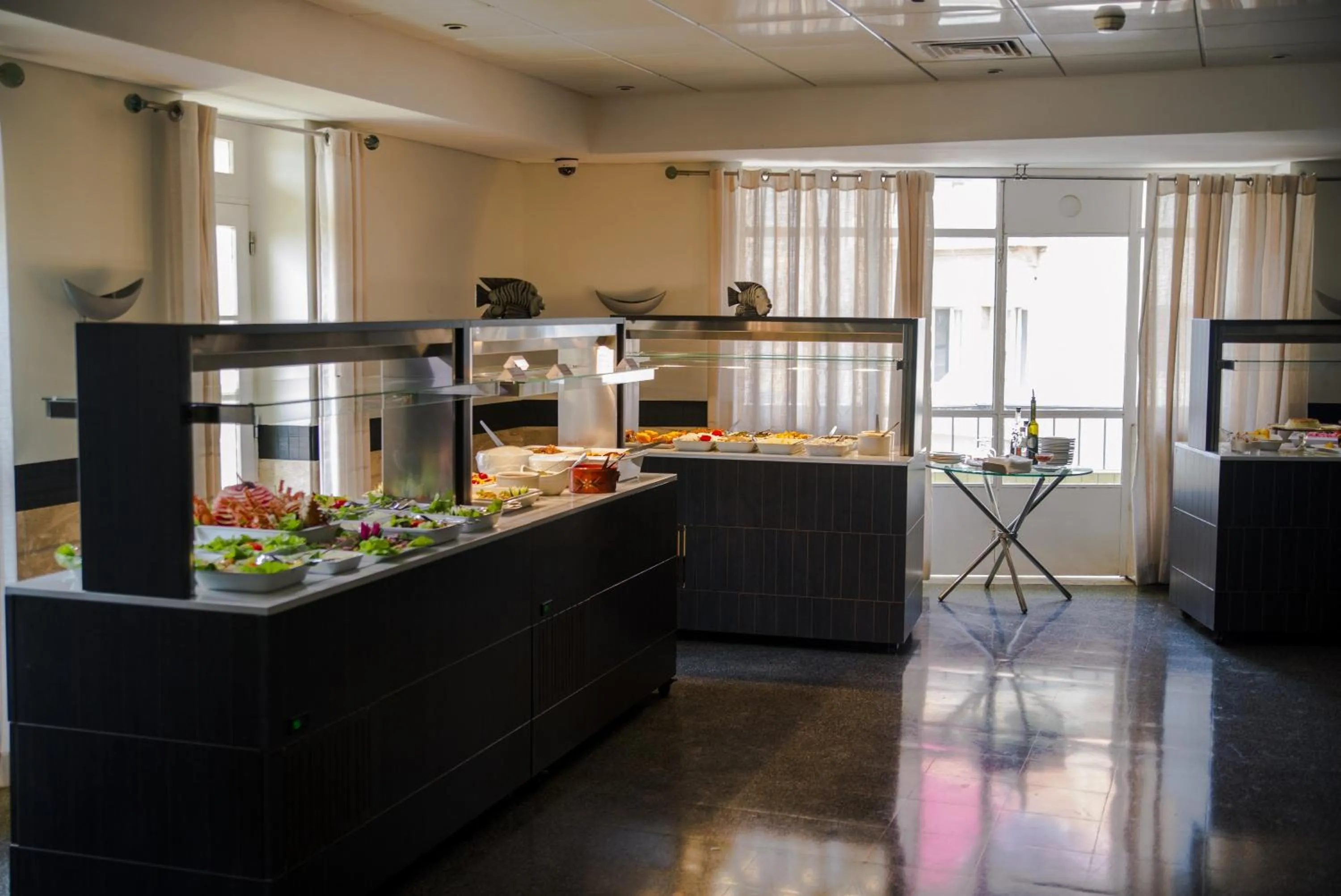 Food and drinks in Hotel Continental Luanda