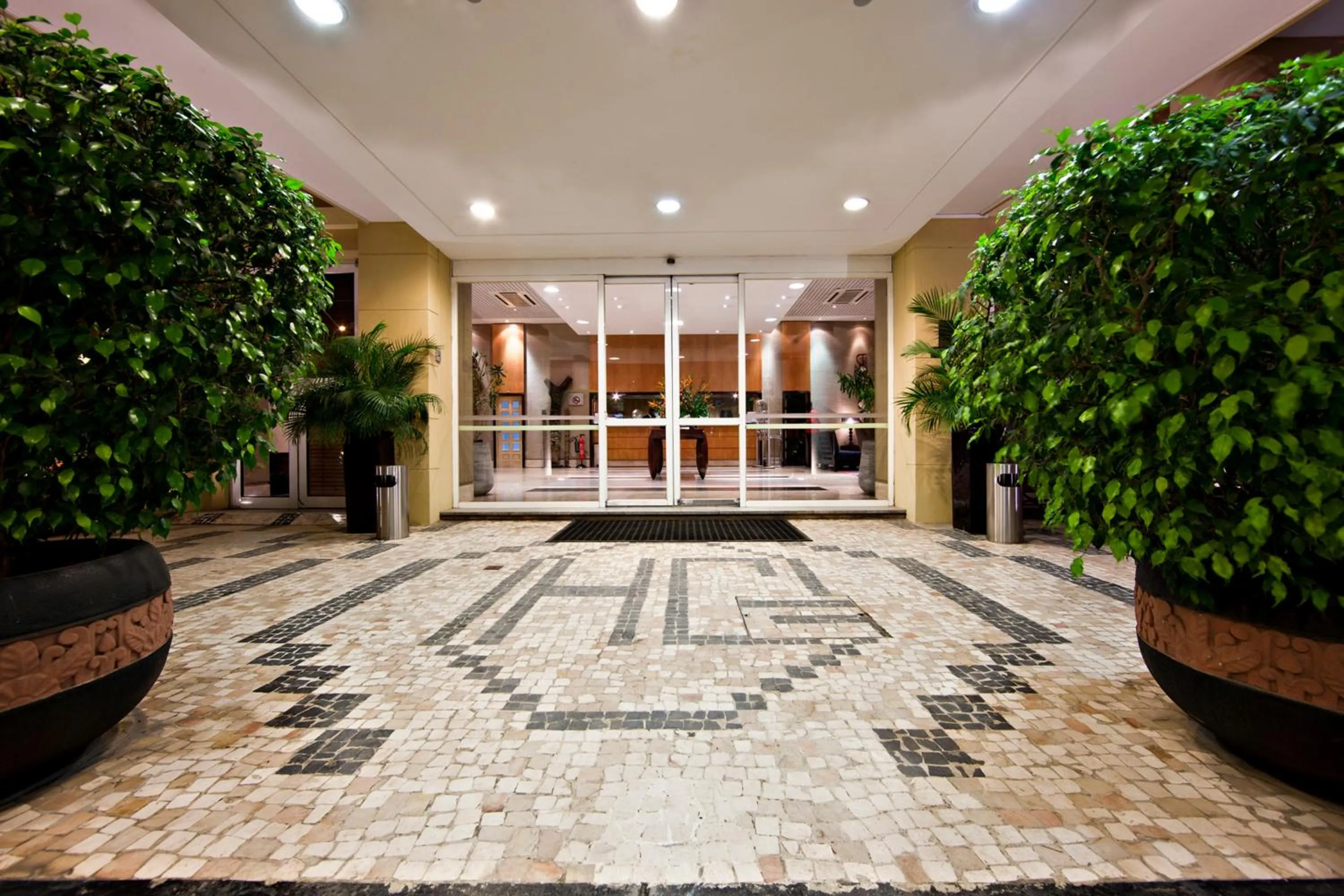 Facade/entrance in Hotel Continental Luanda
