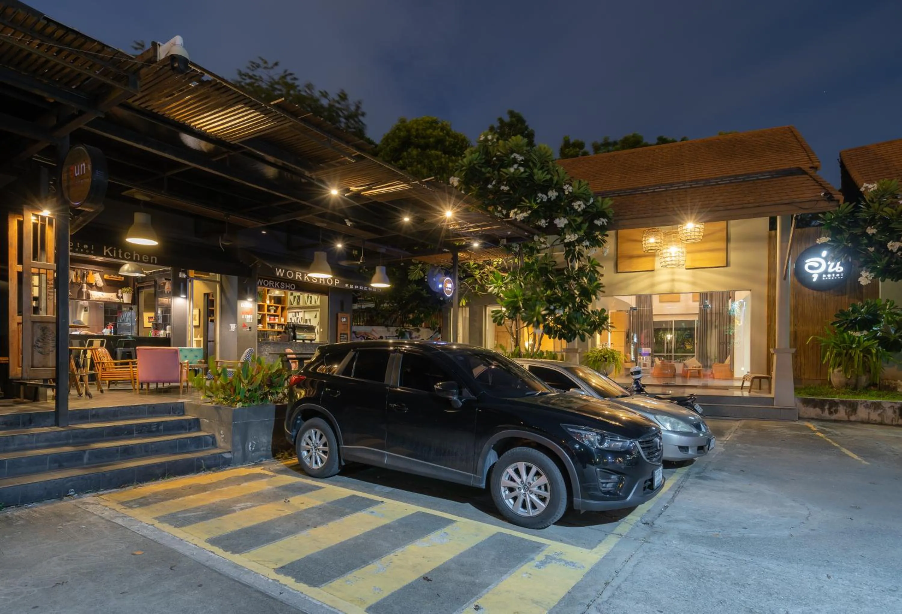 Property building in Oun Hotel Bangkok