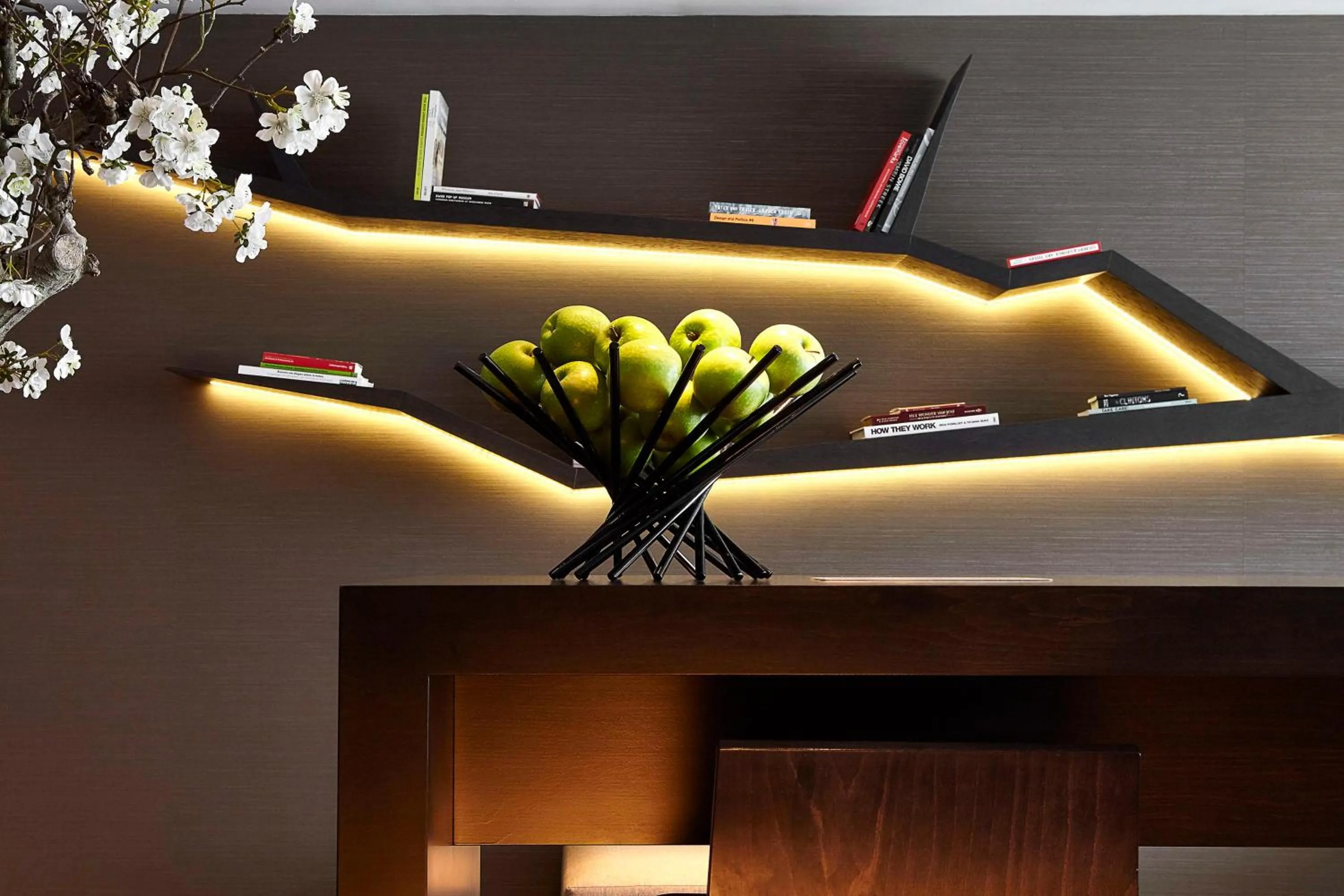 Lounge or bar in Hyatt Place Amsterdam Airport