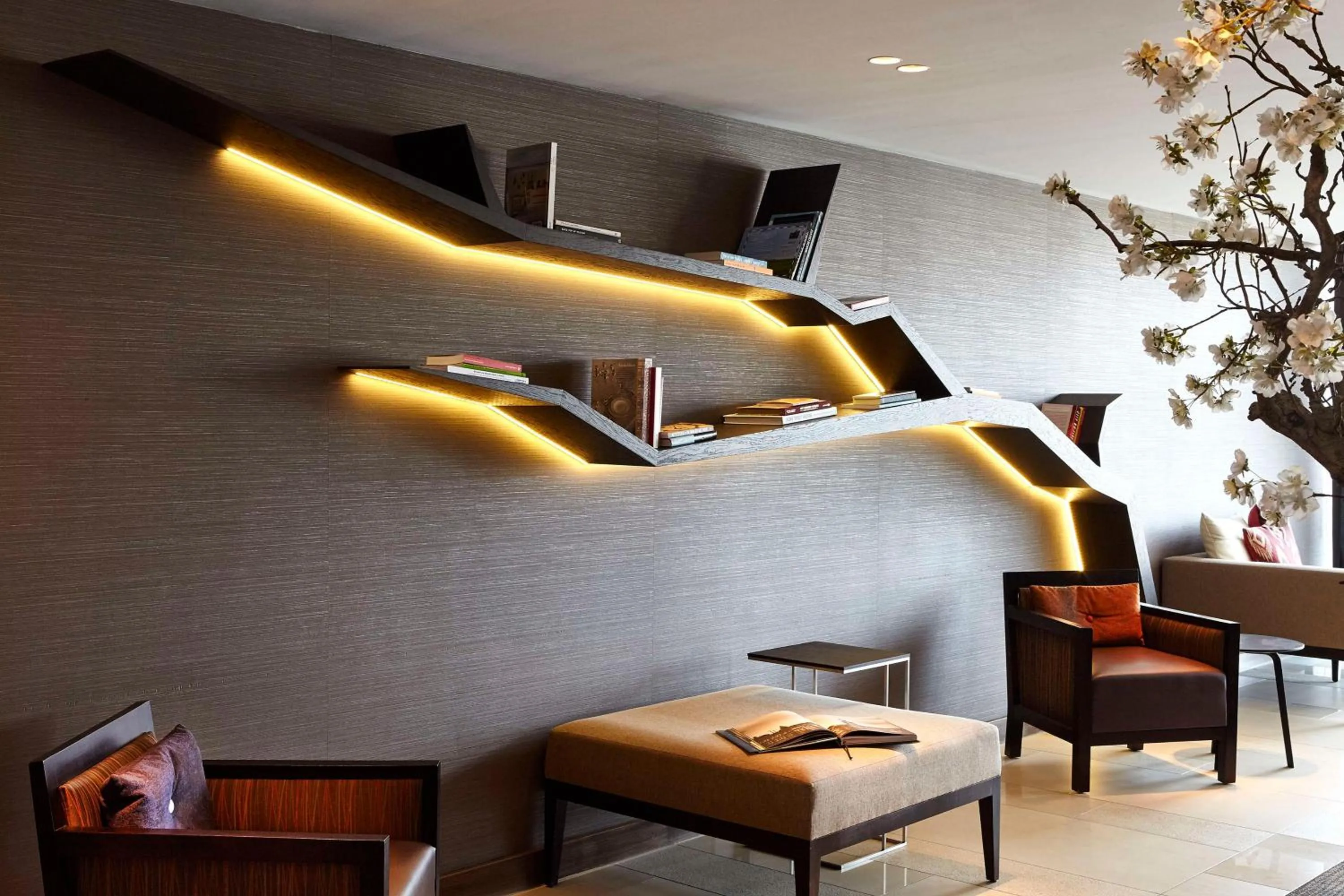 Lounge or bar in Hyatt Place Amsterdam Airport