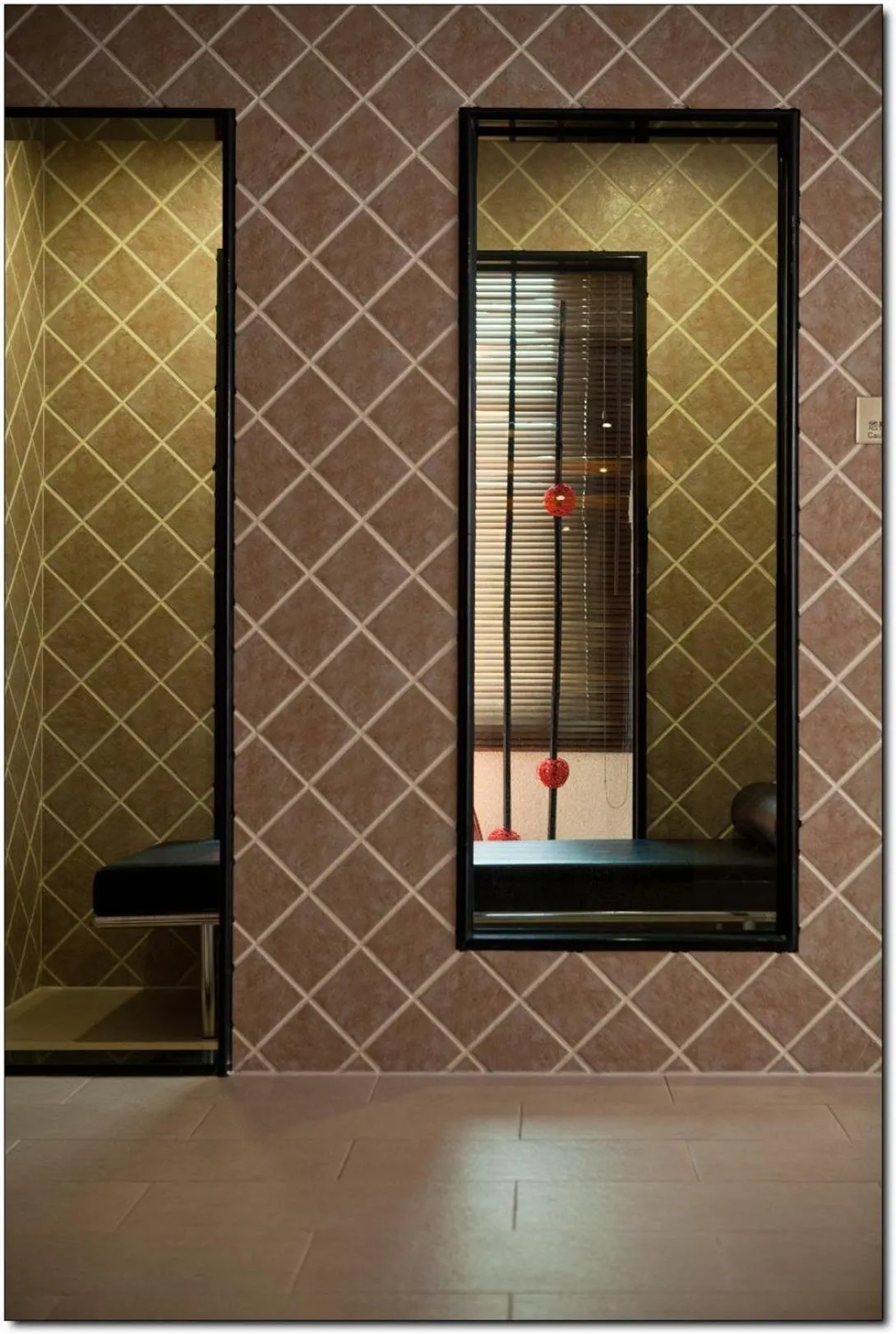 Decorative detail in Merryseasons