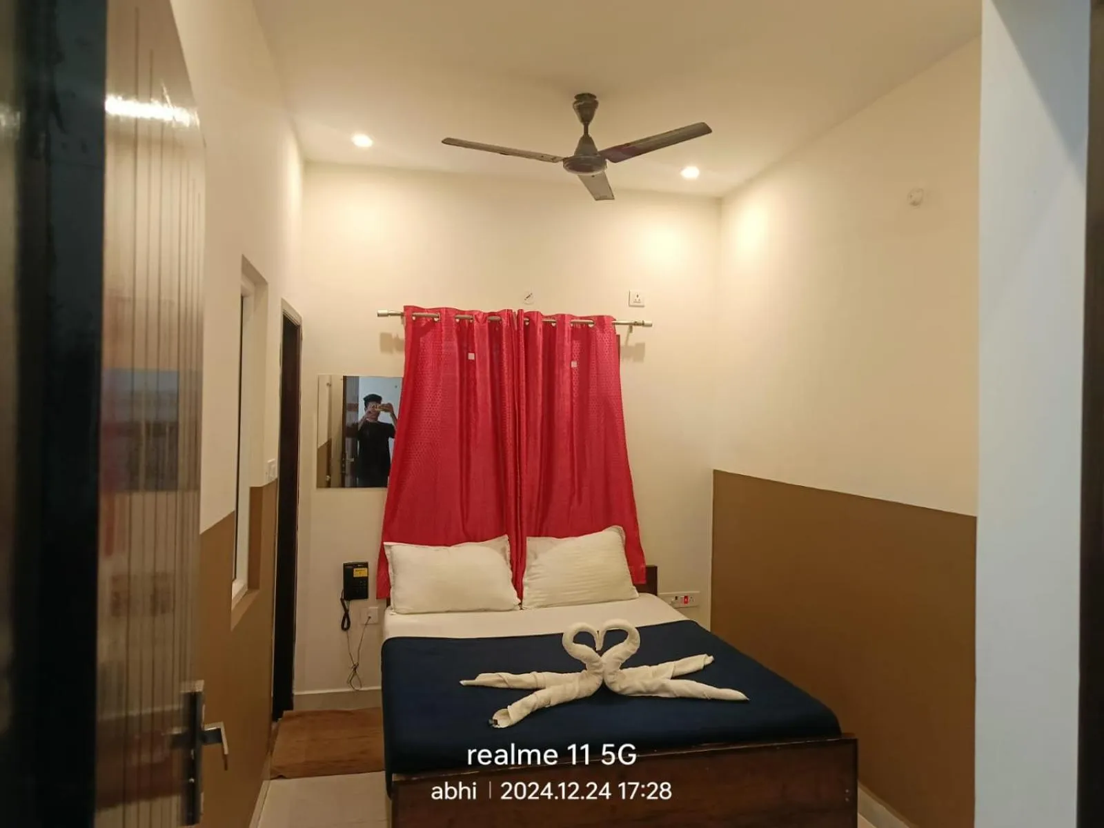 Bed in Thiru Pavilion Retreat