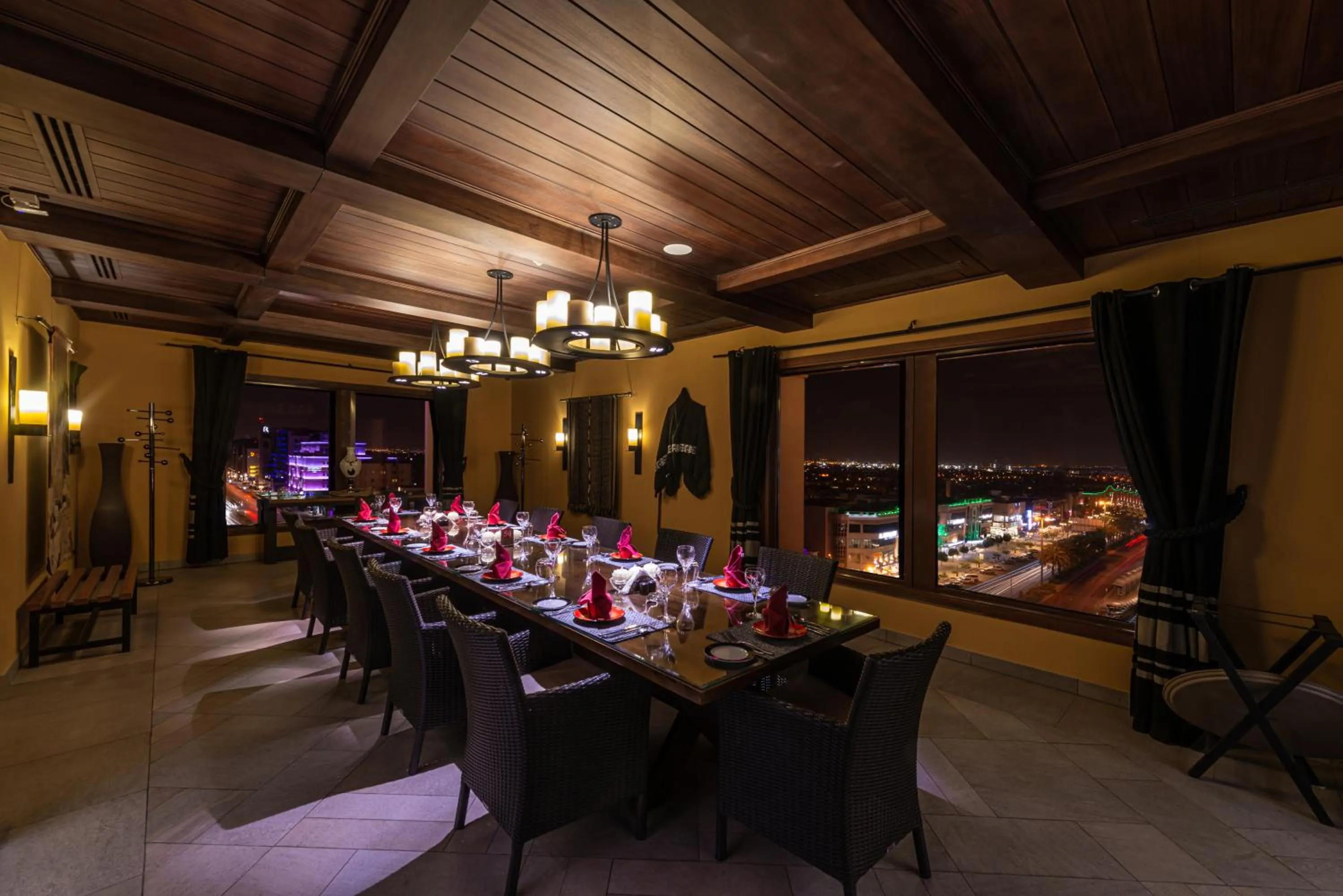 Restaurant/places to eat in Narcissus Riyadh Hotel & Spa
