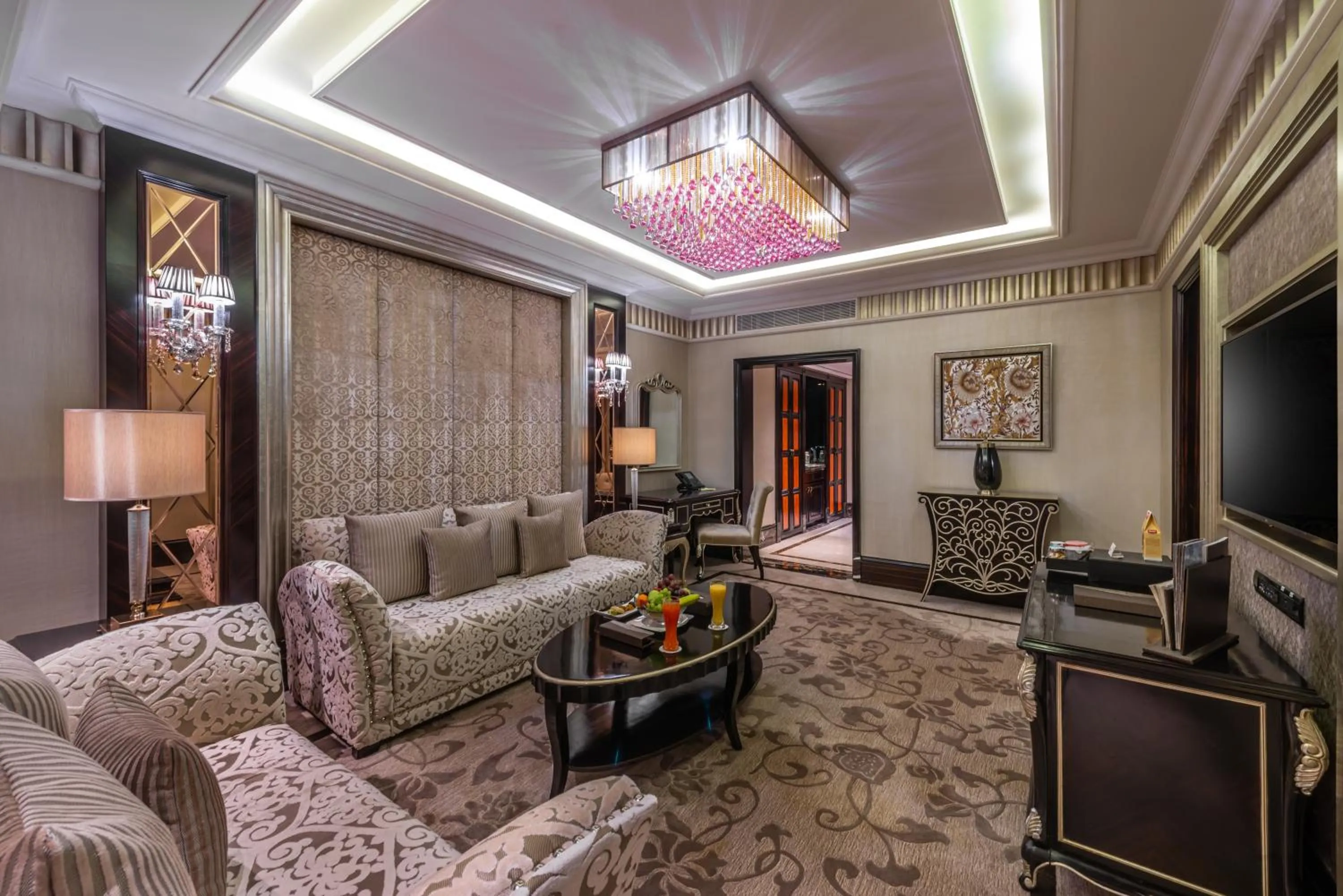 TV and multimedia in Narcissus Riyadh Hotel & Spa