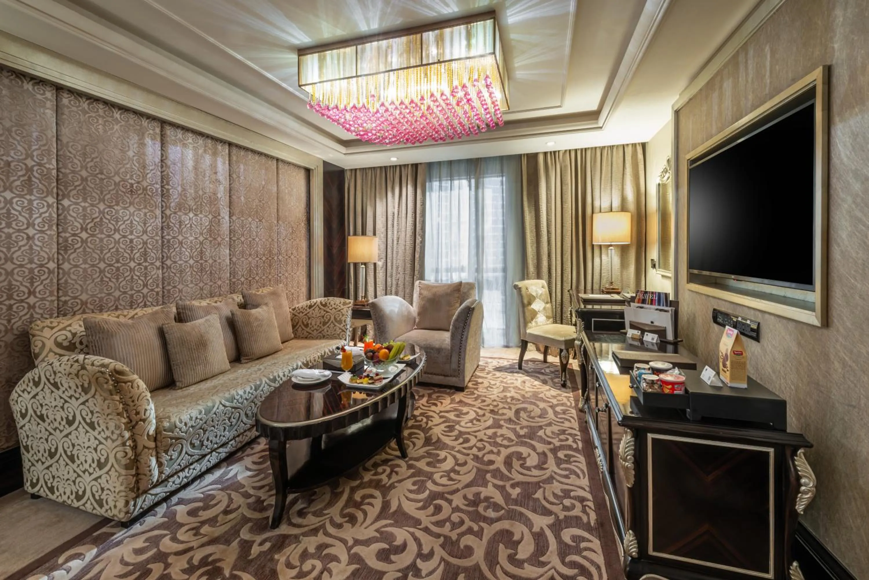 TV and multimedia in Narcissus Riyadh Hotel & Spa