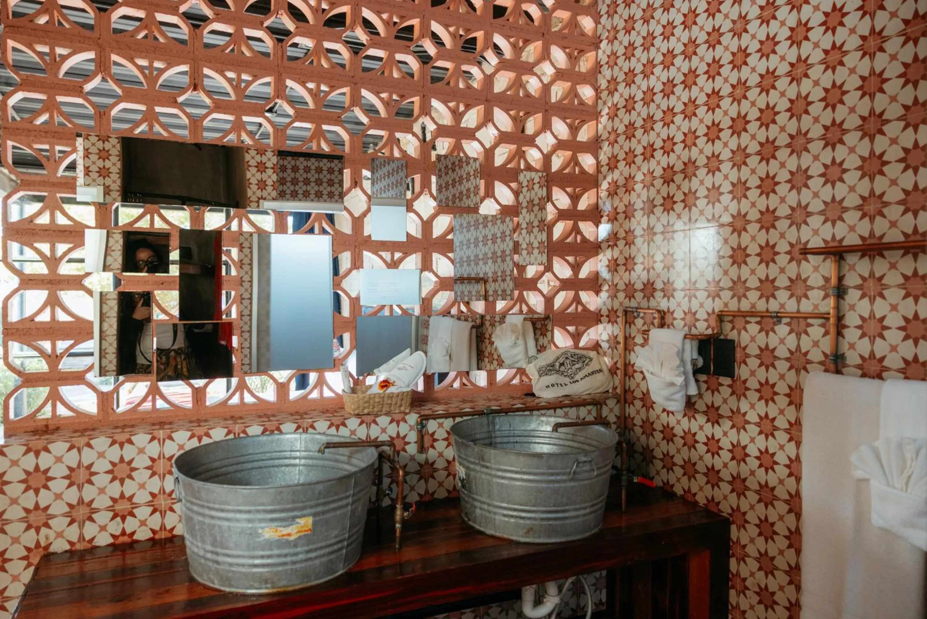 Bathroom in Hotel Los Amantes Valle de Guadalupe