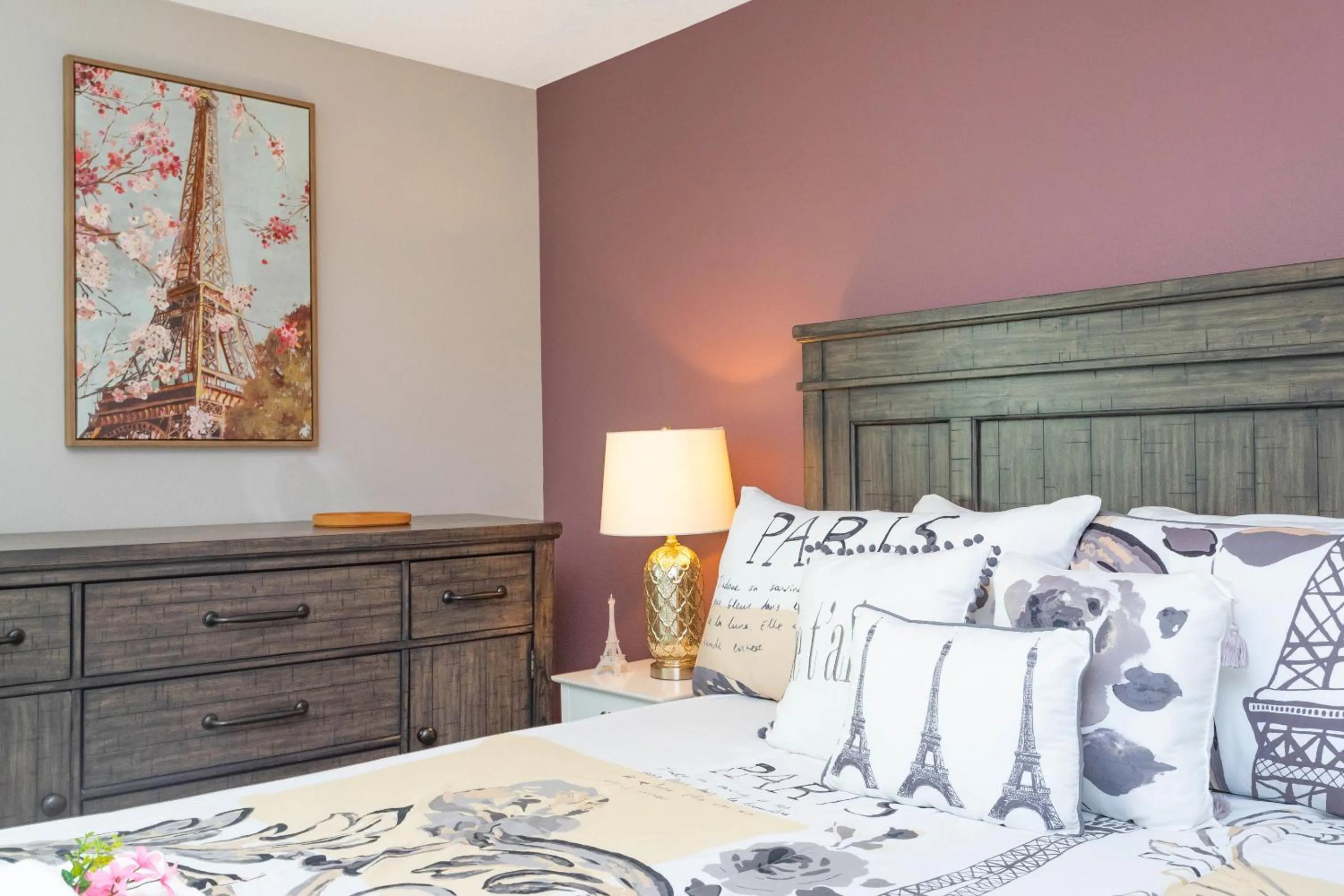 Bed in Gorgeous and New House at Le Reve Resort (214221)