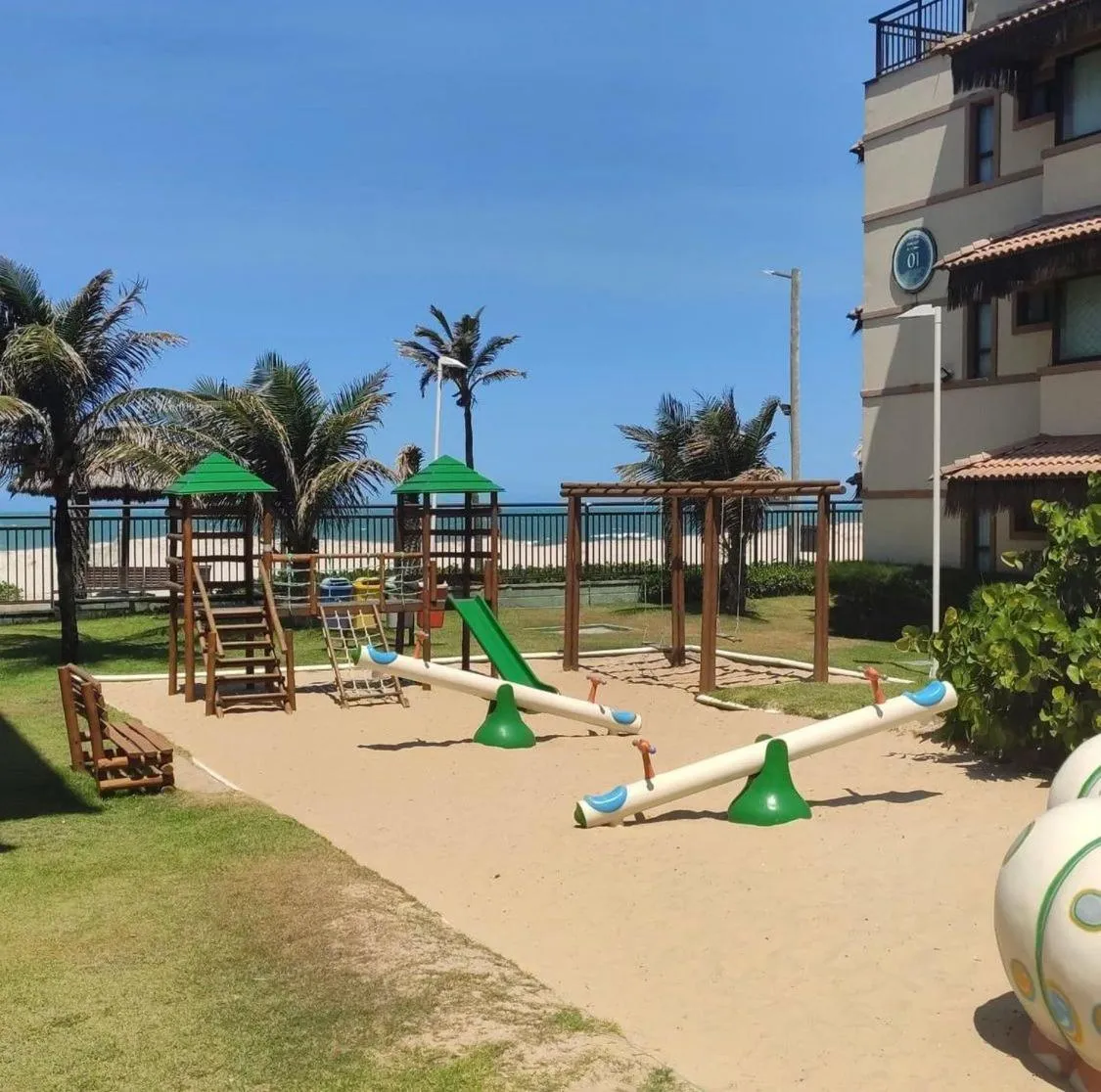 Day in Manhattan Beach Riviera