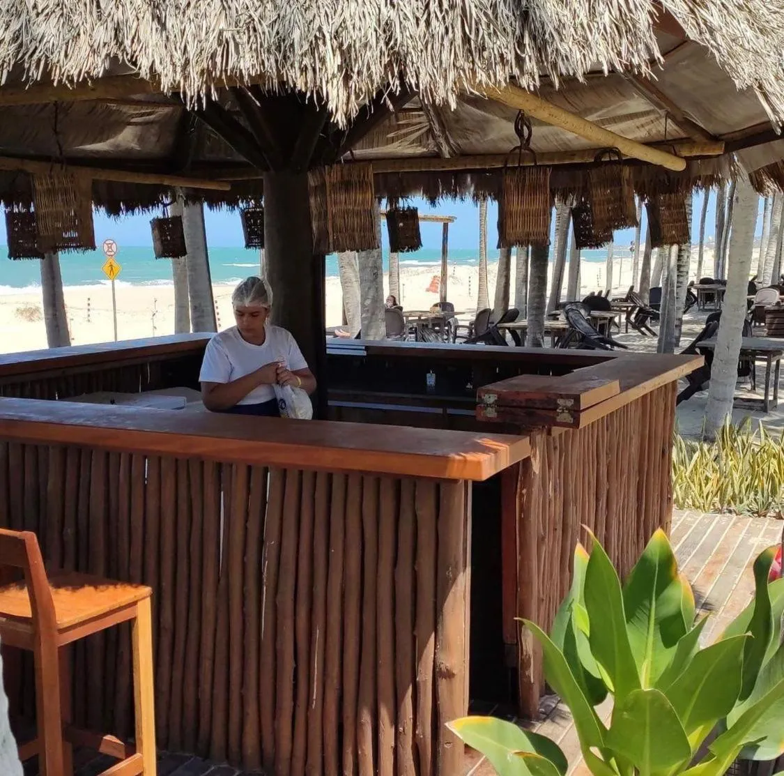 Restaurant/places to eat in Manhattan Beach Riviera