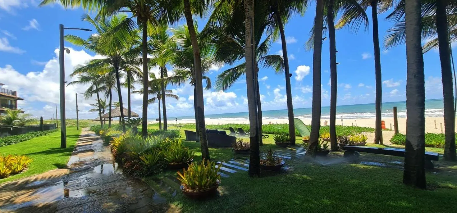 Nearby landmark in Manhattan Beach Riviera