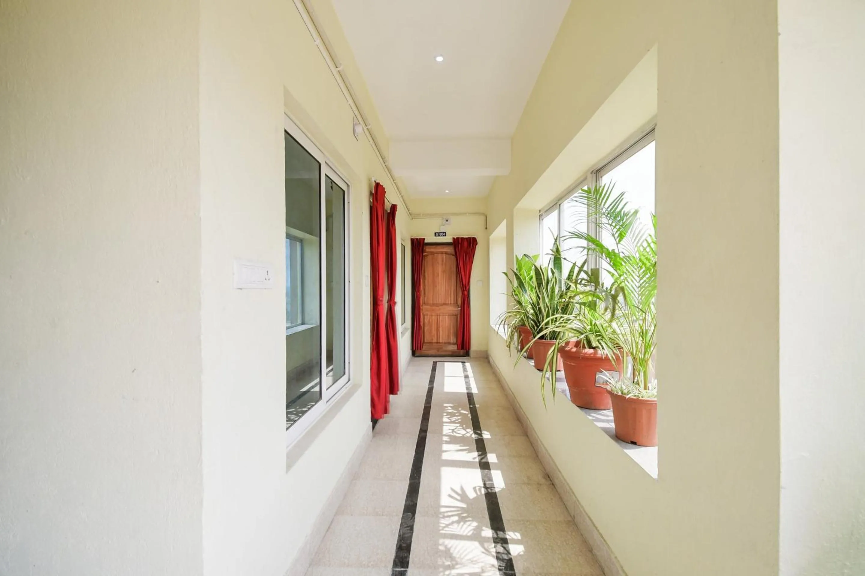 Facade/entrance in Hotel O U Tech Hotel And Restaurant