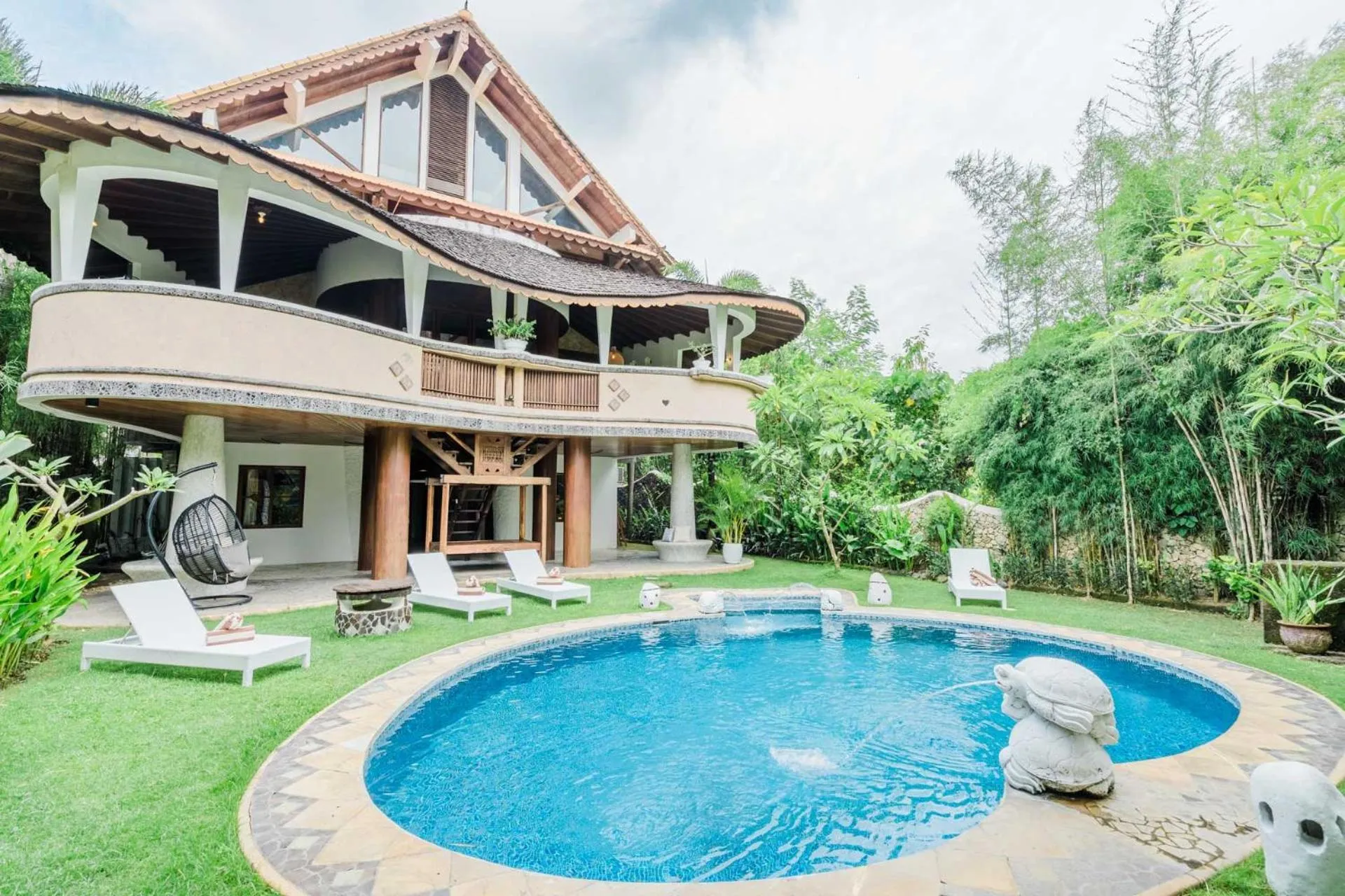 Property building in Villa Canggu Hearts