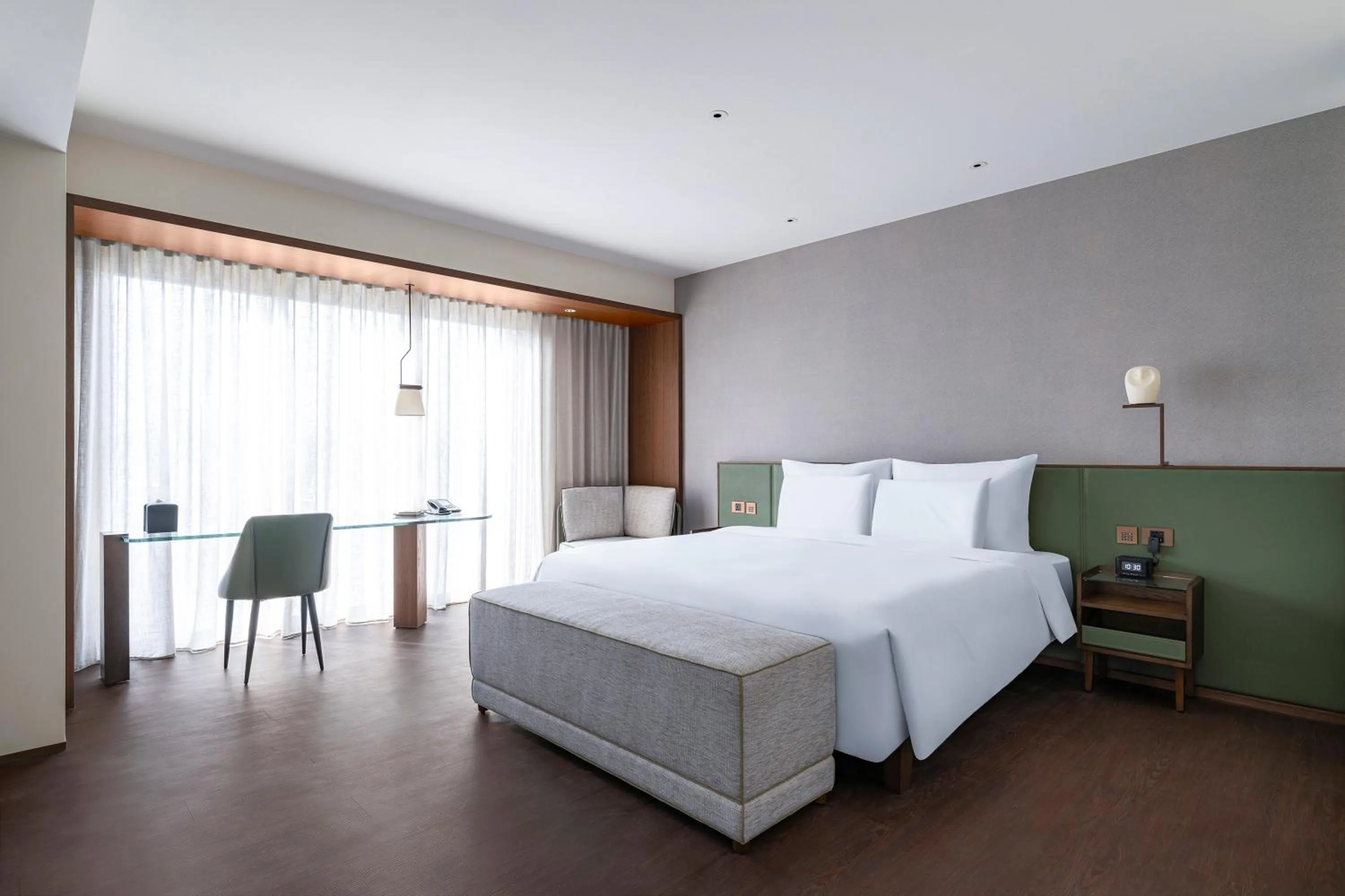 Photo of the whole room, Bed in Humble Boutique Hotel