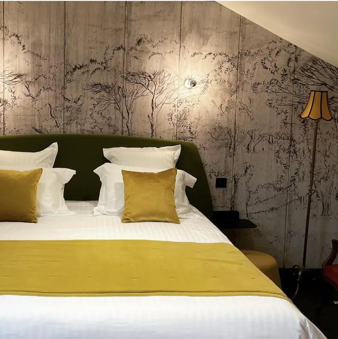 Family Suite - single occupancy in La Maison Ruffinoise Family Suite - single occupancy in La Maison Ruffinoise