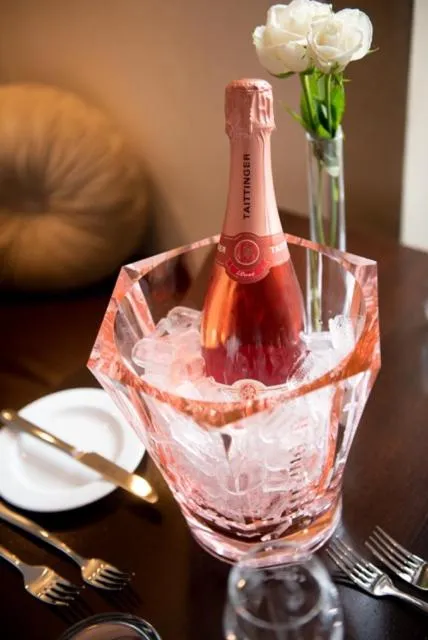 Restaurant/places to eat in Restaurant Hotel Laternchen