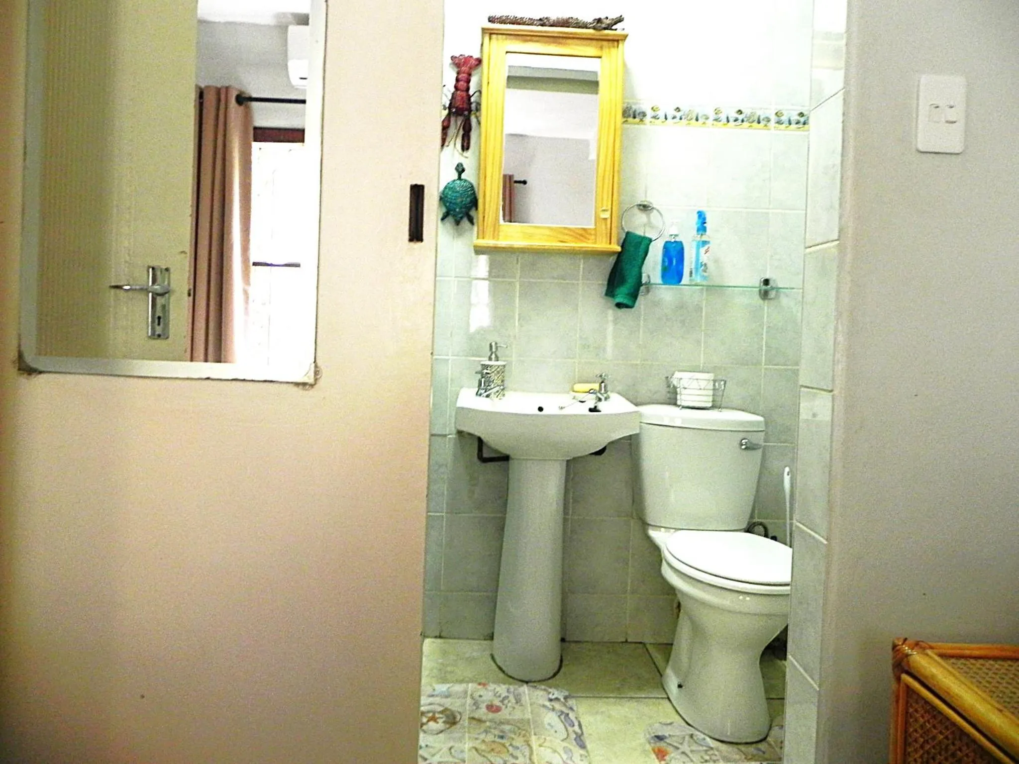 Bathroom in The Bridge 38